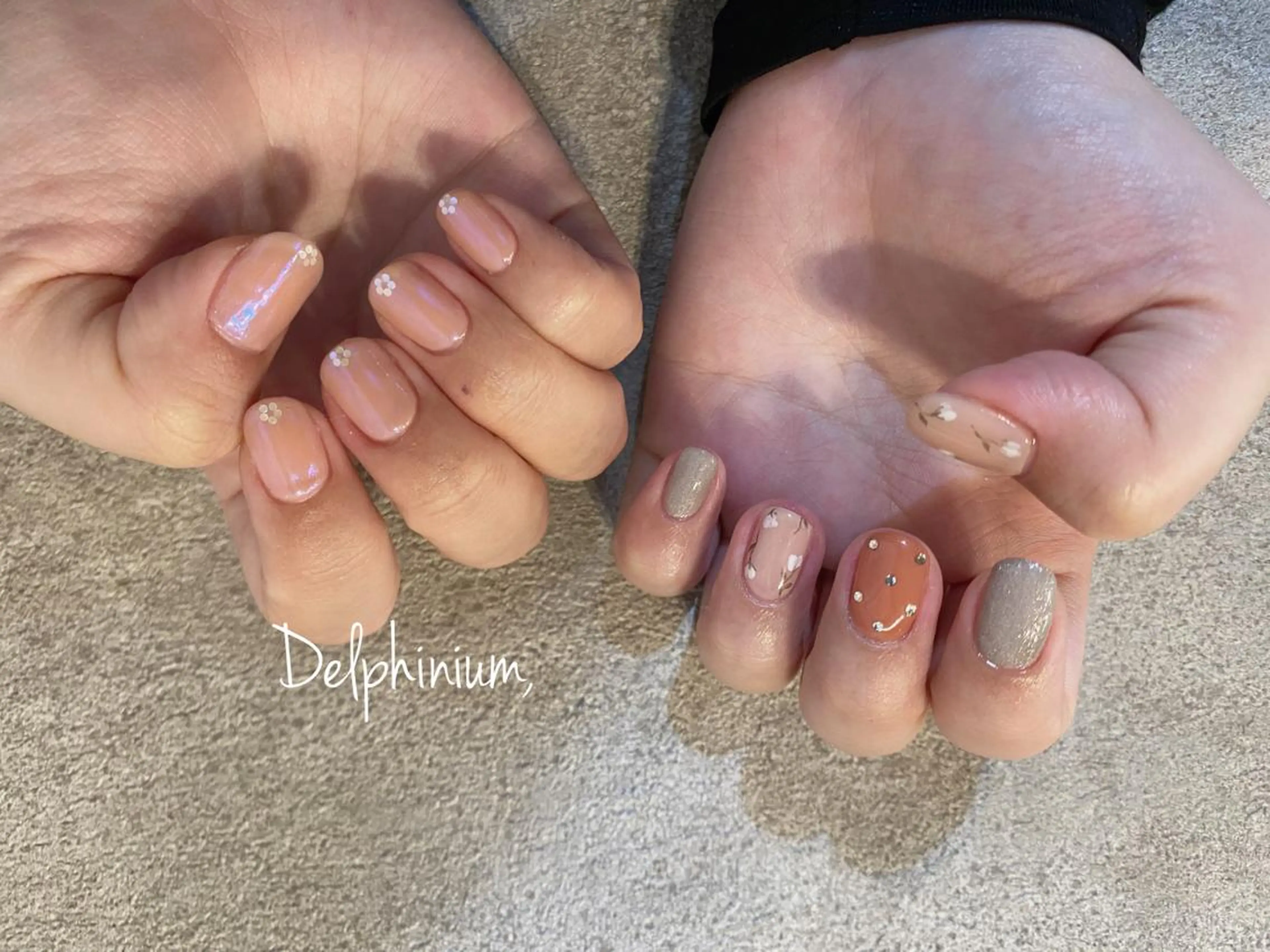 ネイル オーロラネイル マグネットネイル ミラーネイル 持ち込み ハンドネイル 岡本 友恵のネイルデザイン