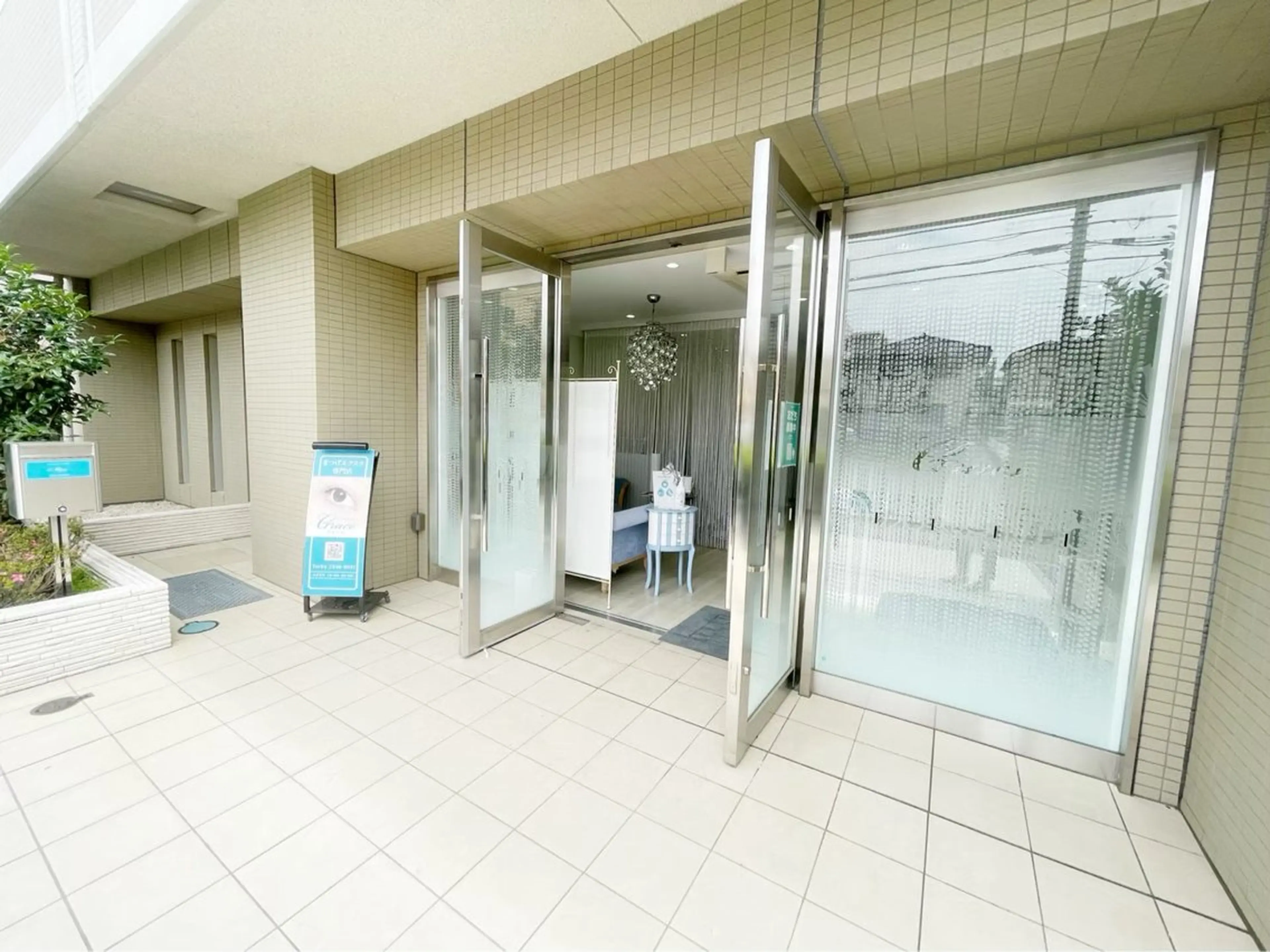 Grace タケシタのマツエク・マツパデザイン