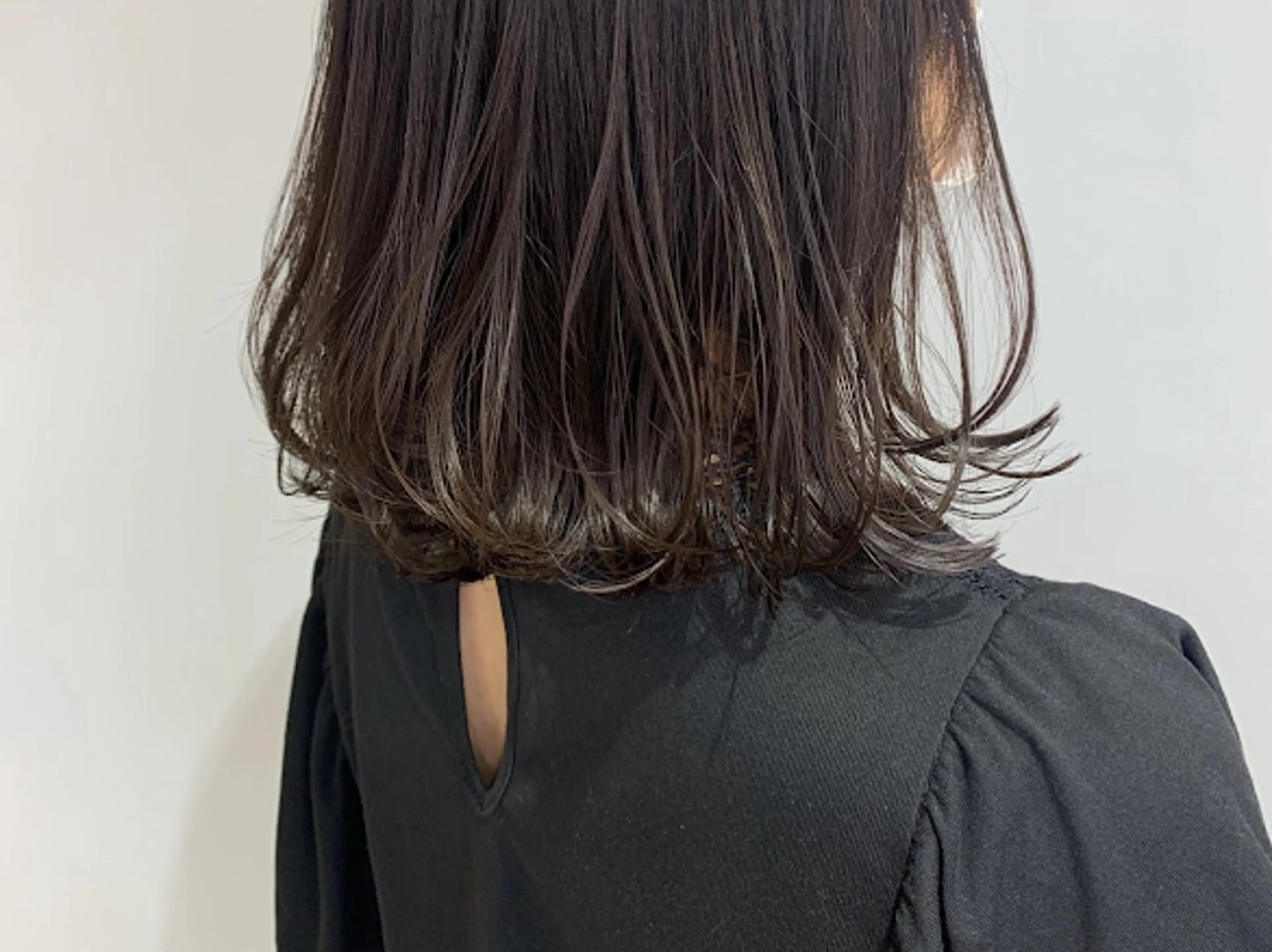 全体染め+トリートメントೀ(女性のみ)(⚠︎︎鎖骨下からプラス550円~かかります。)の写真