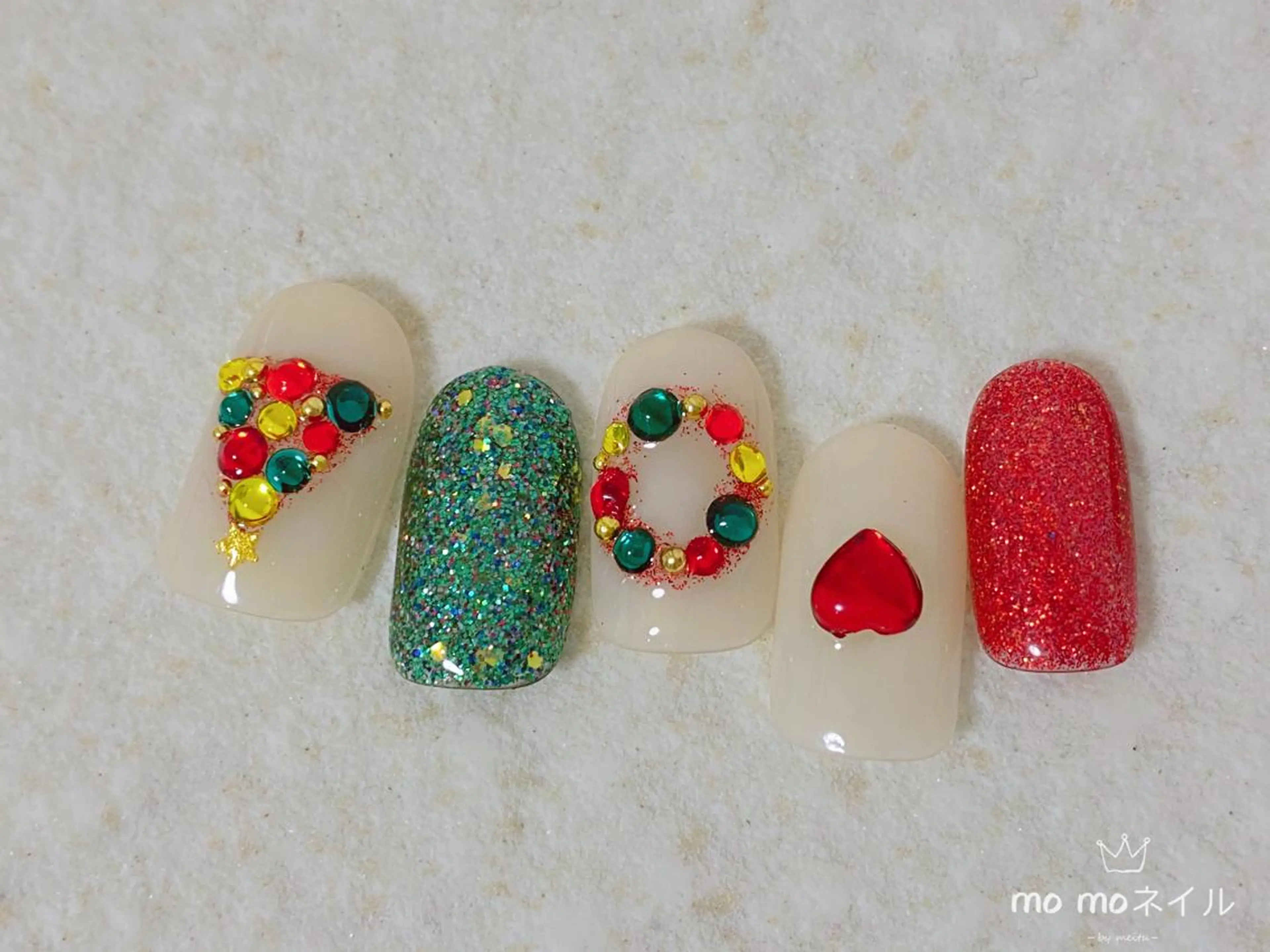 カラー ネイル クリスマス 冬ネイル クリスマス MOMO nailのネイルデザイン