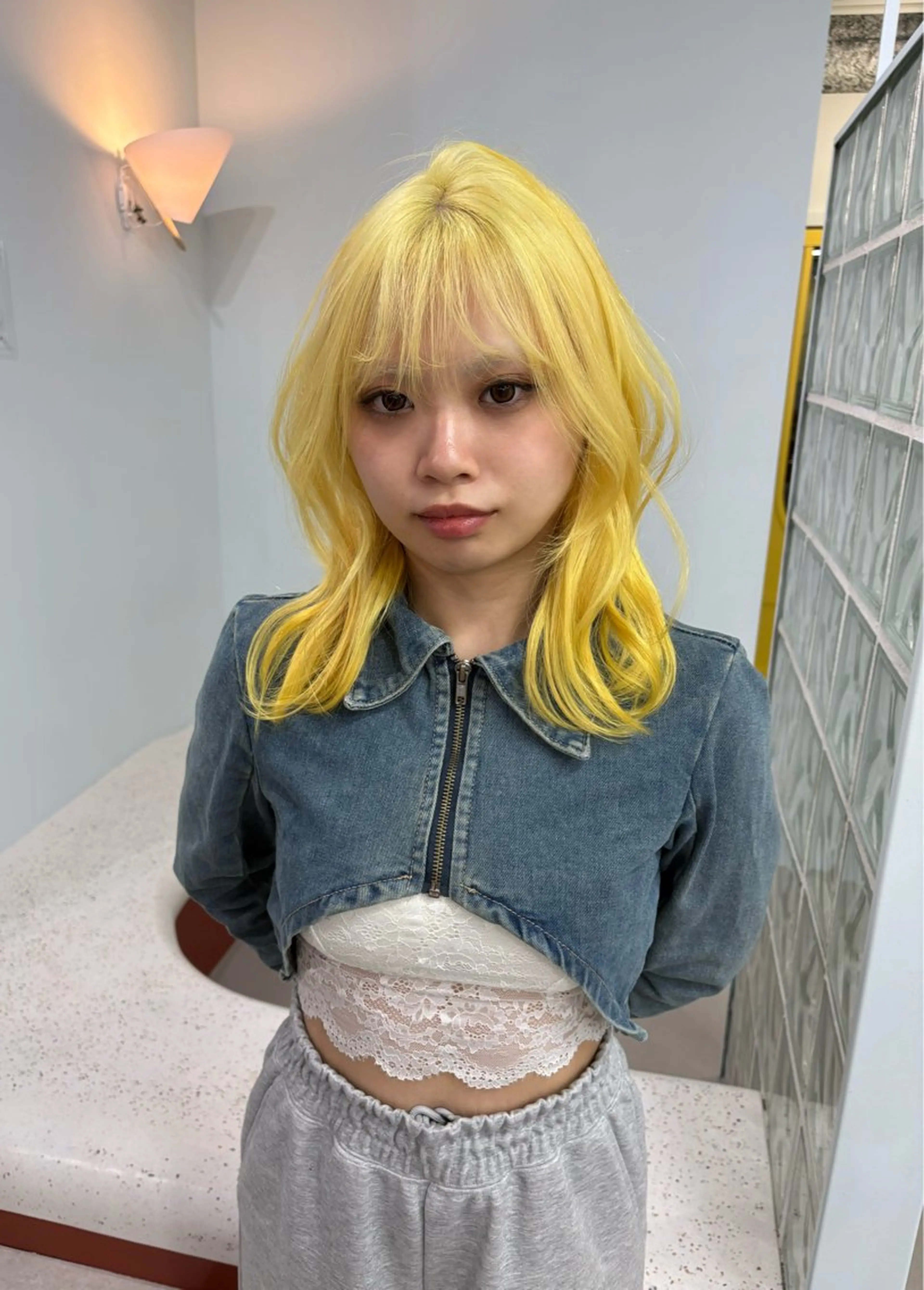 カラー イエローカラー ヘアカラー qulim hair所属・【qulim】松尾 香透のヘアスタイル