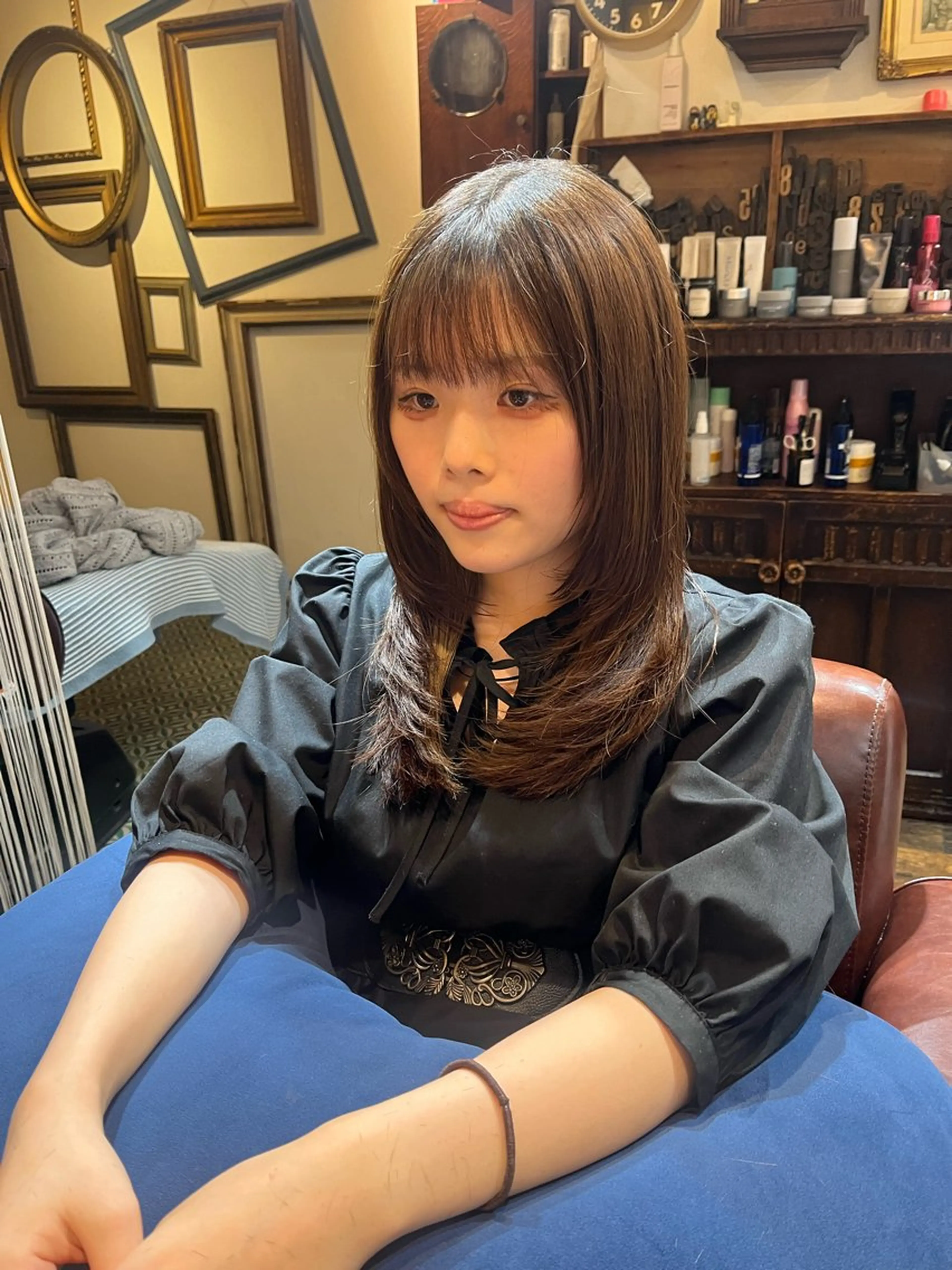 顔まわりカット+ダメージレスカラー+2stepトリートメント🌱の写真