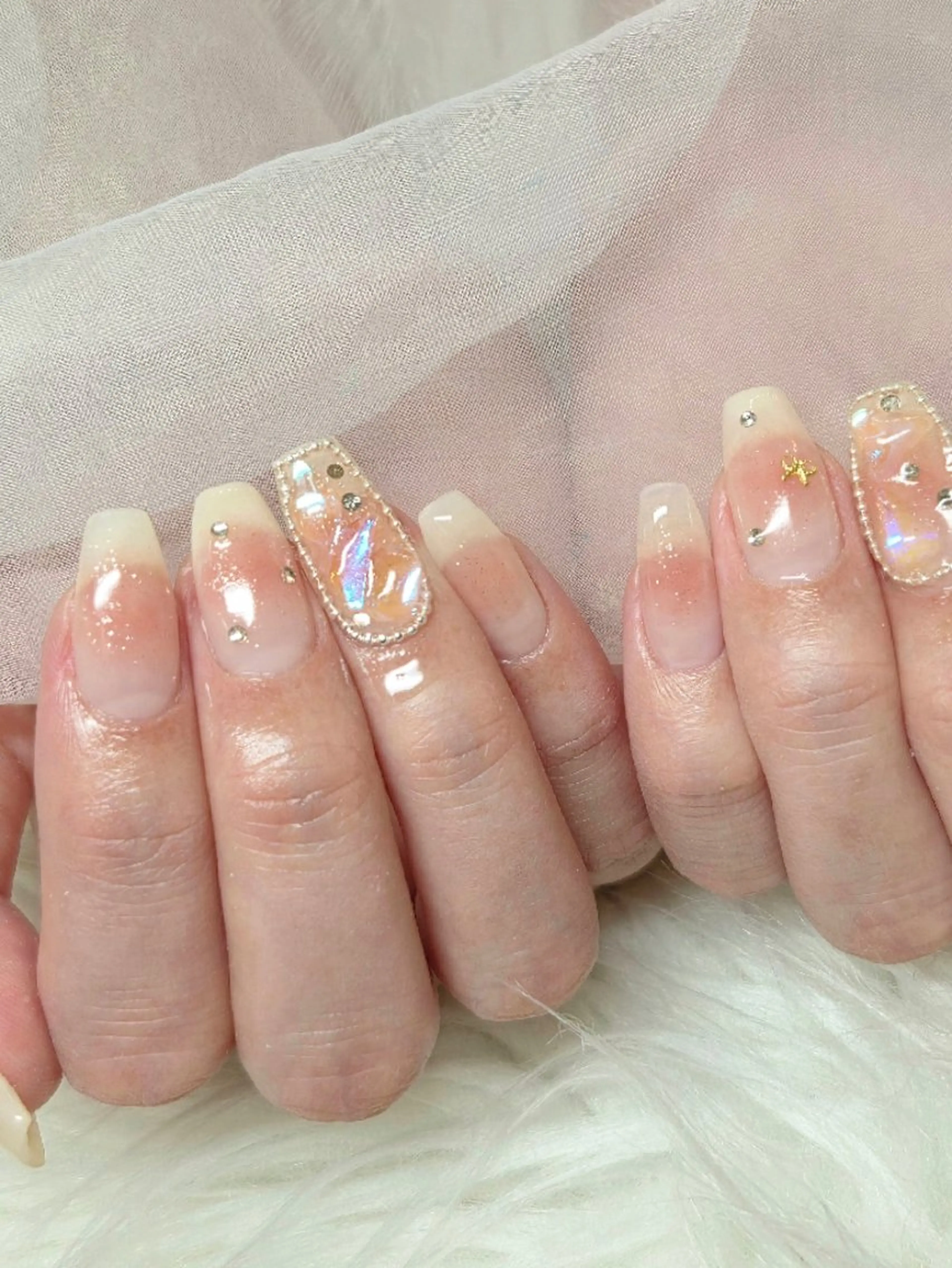 ネイル nailsalon Lithos所属・nailsalon Recontreのネイルデザイン