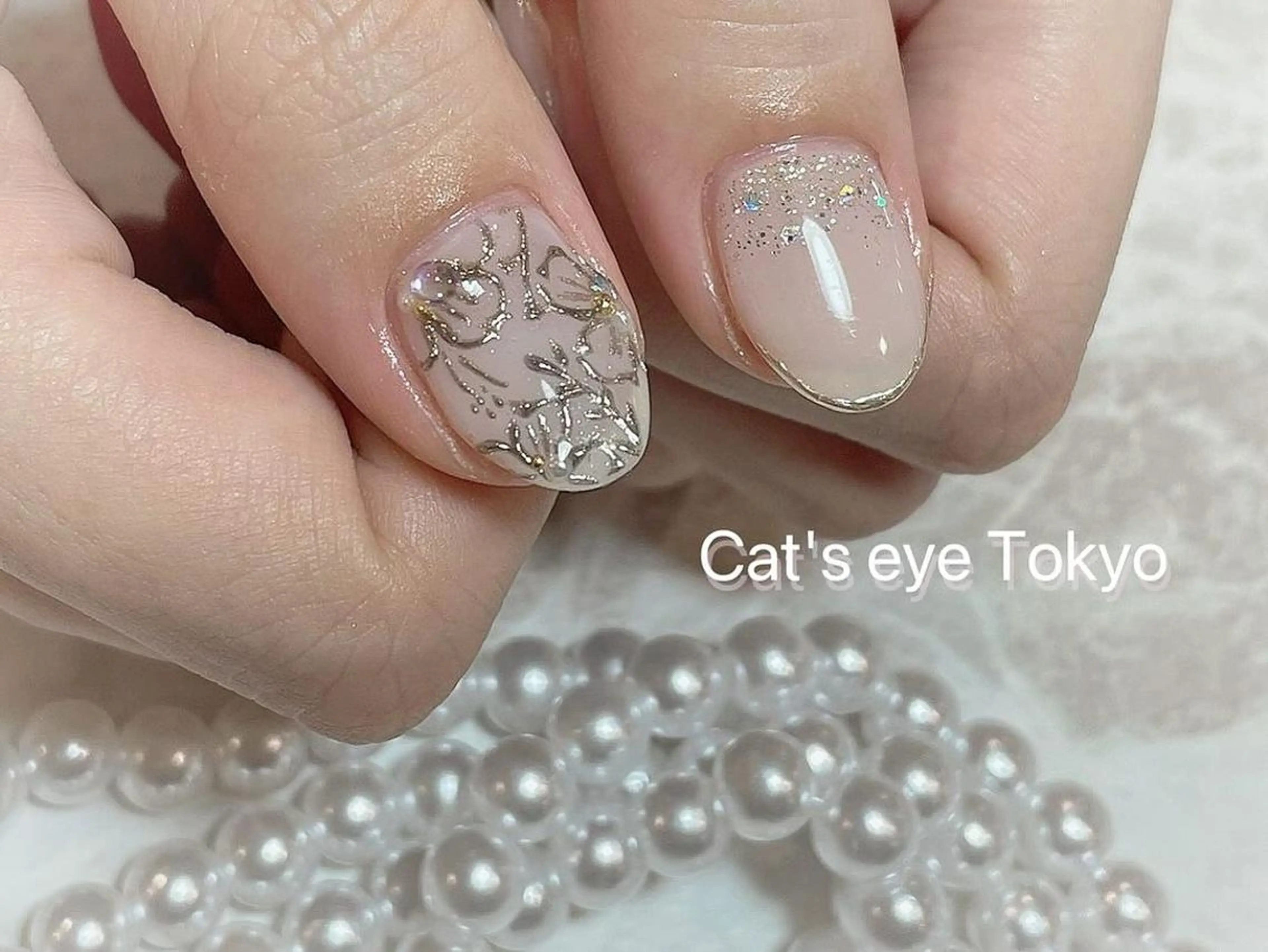 ネイル アートネイル ジェルネイル マグネットネイル ミラーネイル 持ち込み Cat's eye TOKYO 新宿店のネイルデザイン