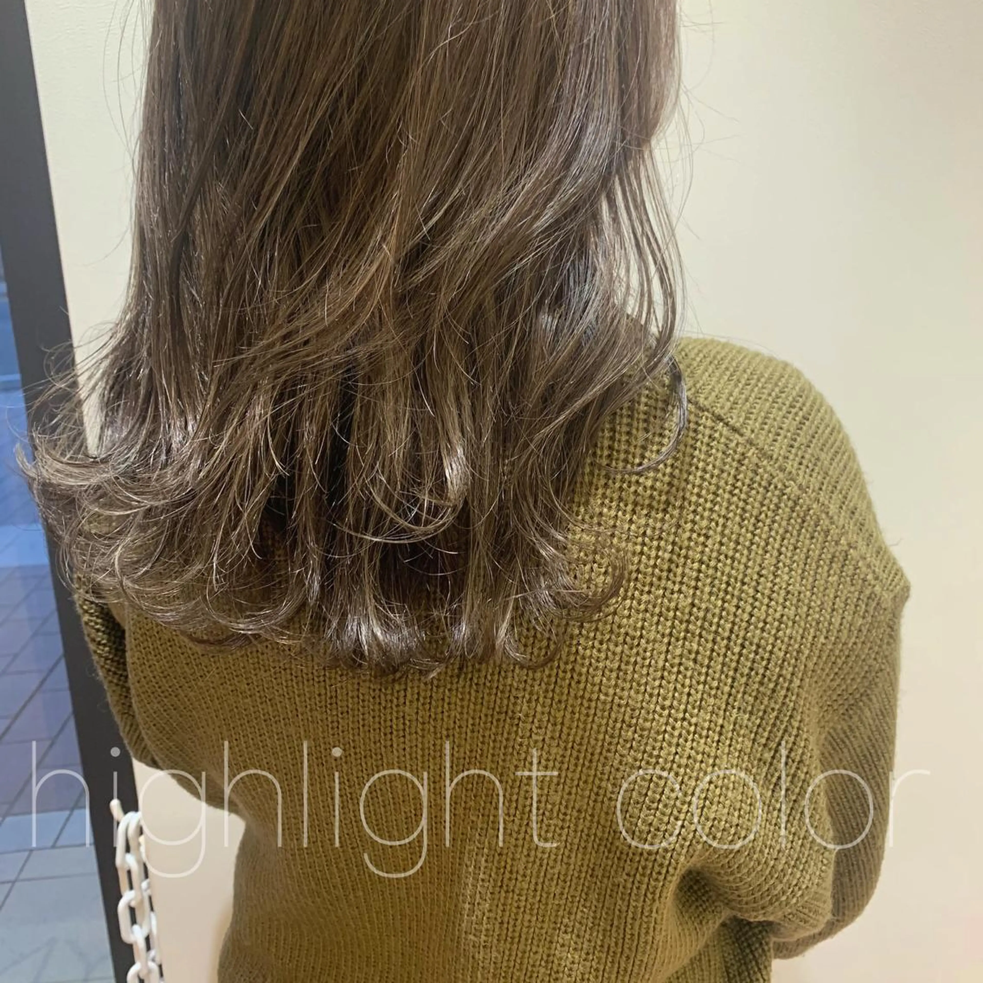 ミディアム 透明感カラー 金村真子のヘアスタイル