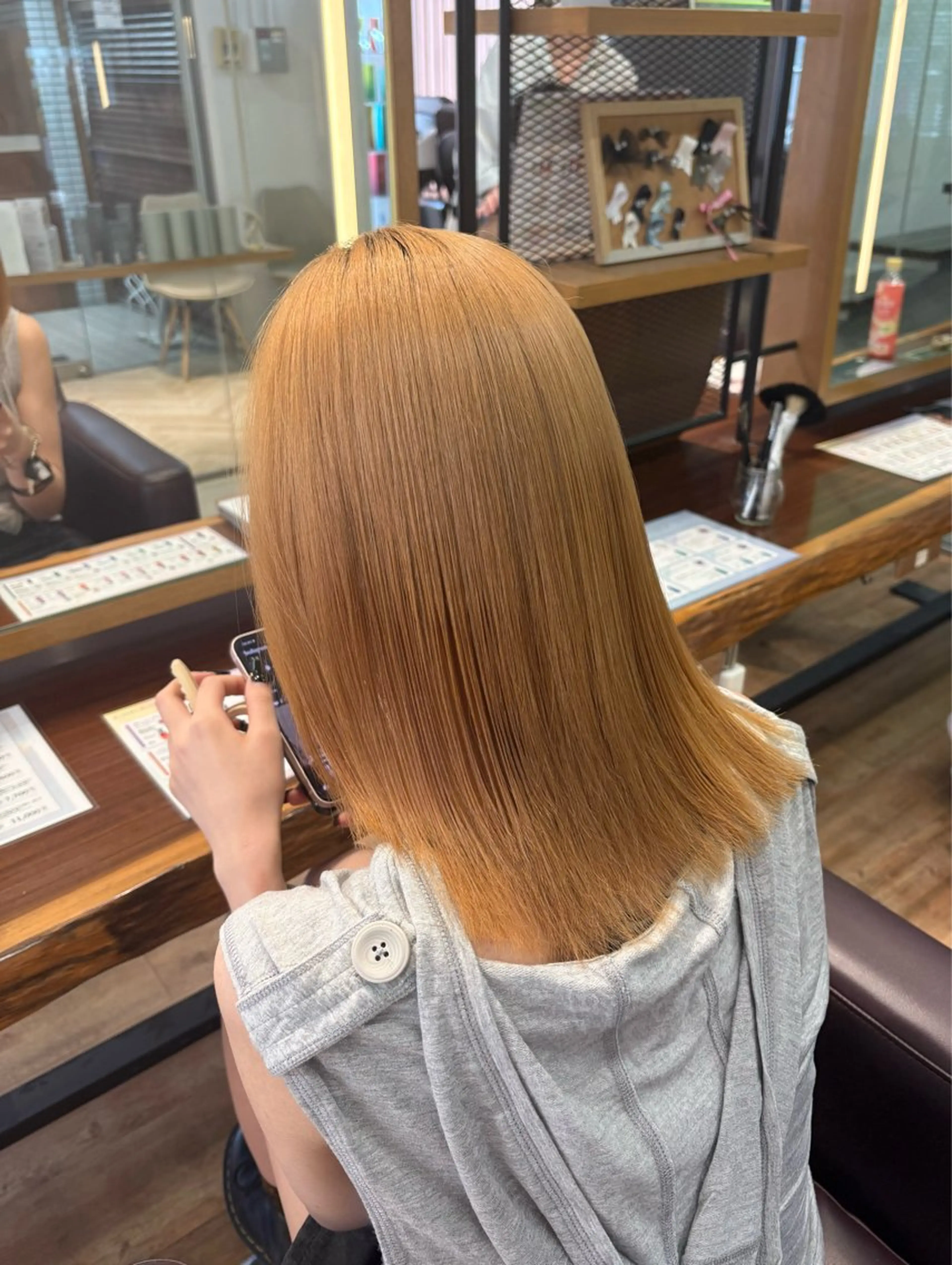 パーマ ᴛᴏᴍᴏᴋᴀ / ᴄʜᴇʀɪのヘアスタイル