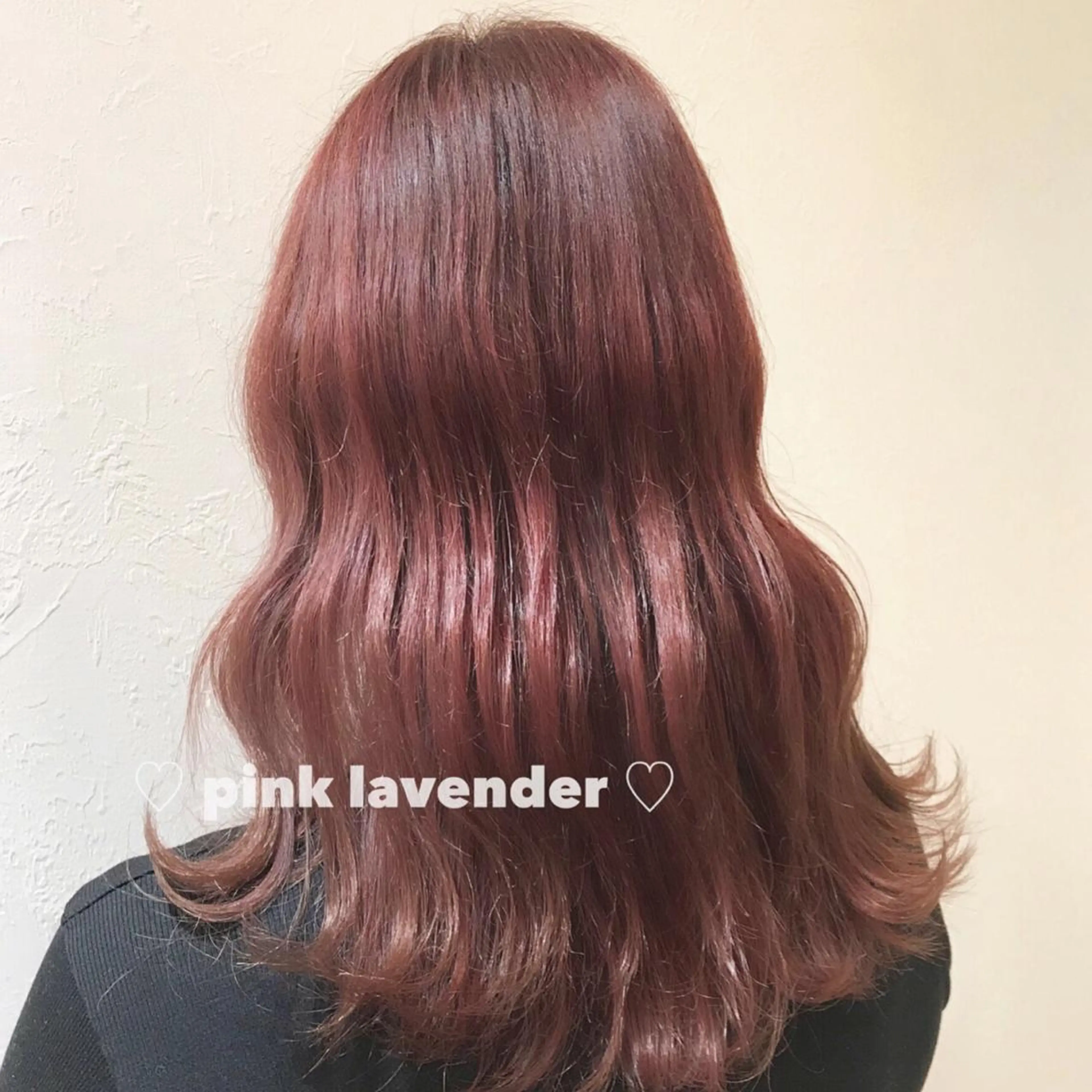 セミロング ピンクラベンダー ブリーチなしカラー ダブルカラーエクステのヘアスタイル