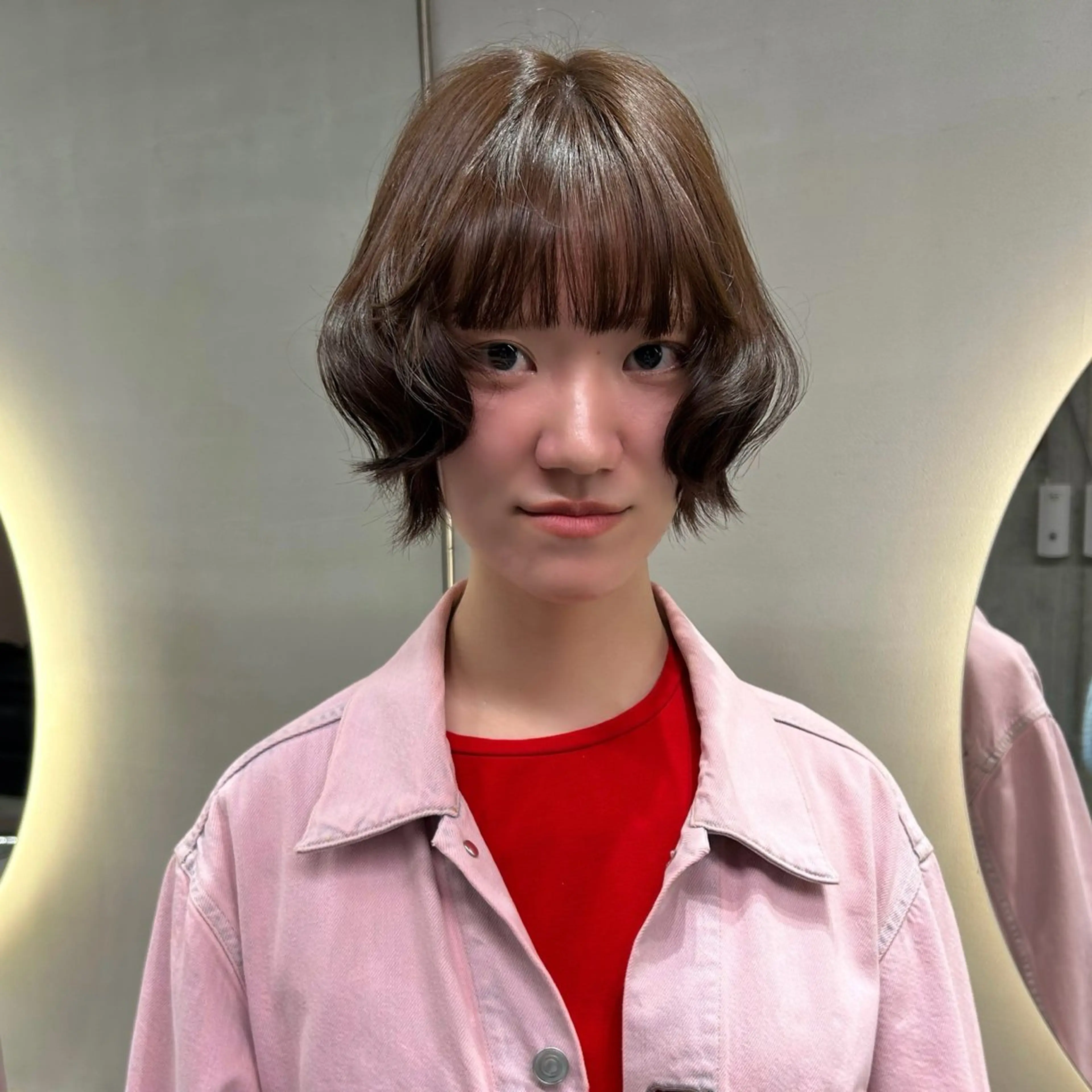 カラー ベージュカラー 黒髪 ボブ ハイトーンカラー🪽 suzuhoのヘアスタイル