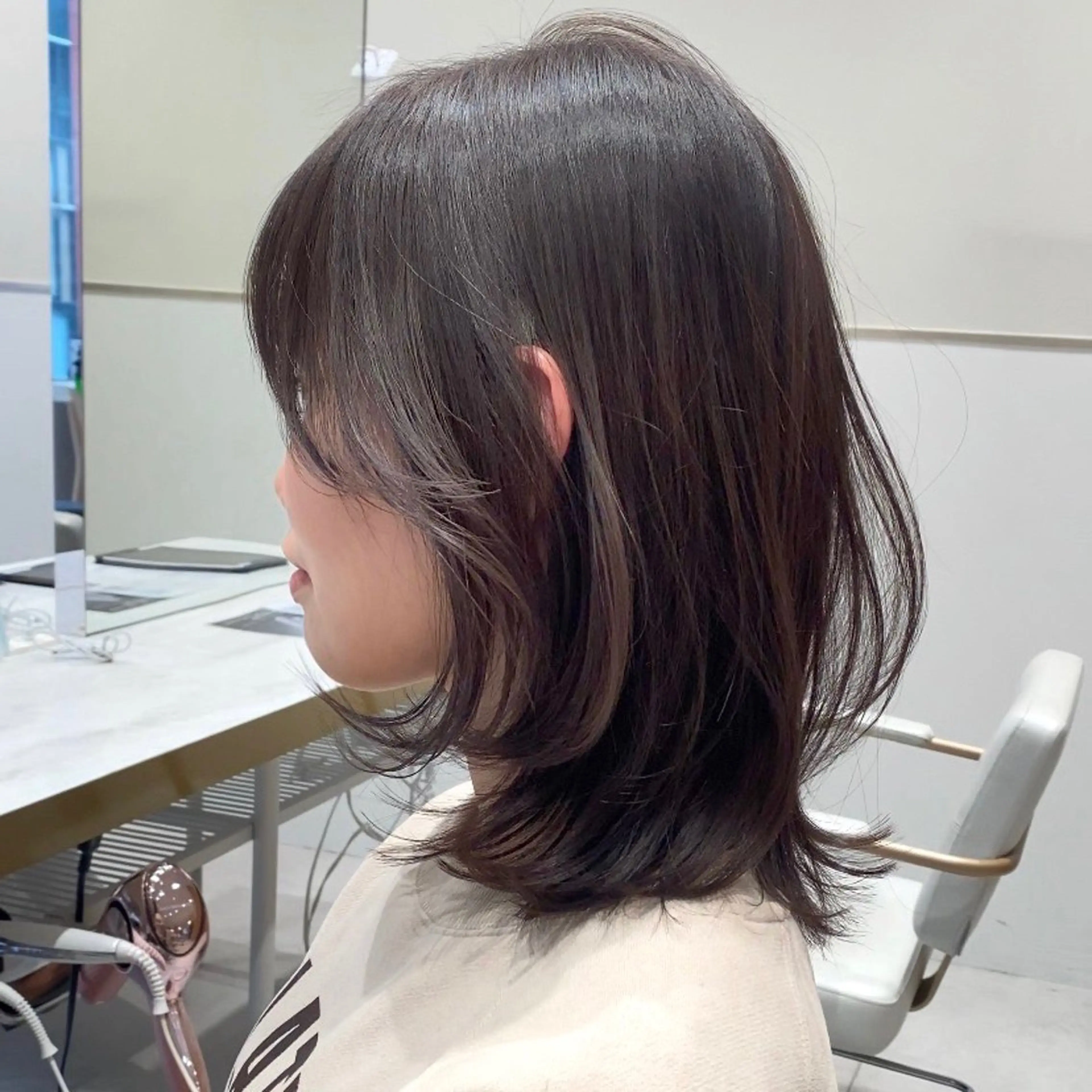 ミディアム カラー パーマ ヘアアレンジ ボブレイヤー ボブ 顔周りカット 髪質改善 レイヤーカット 小野寺瑞希 /最小顔カットのヘアスタイル