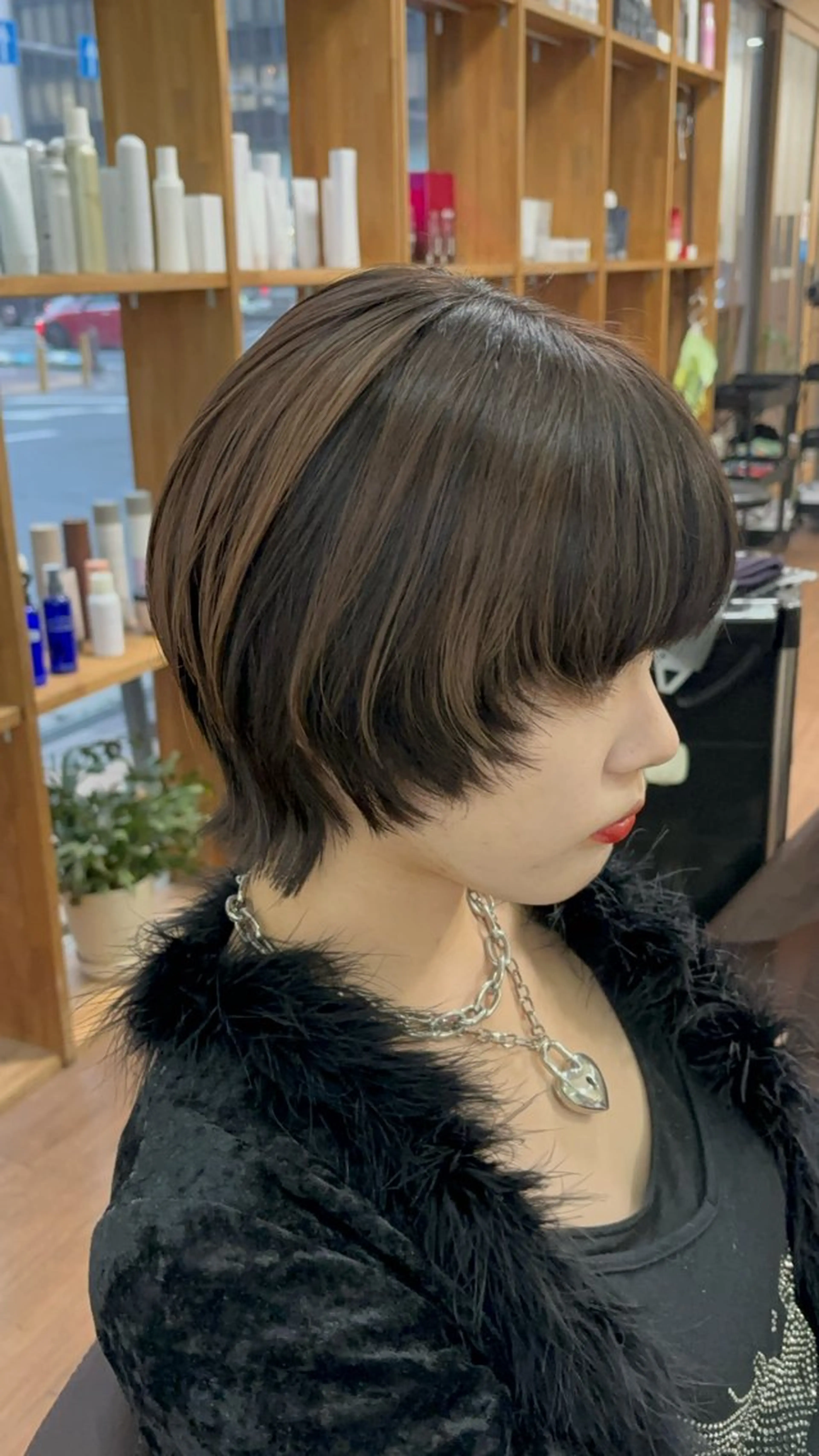 ショート ショートヘア ウルフカット DOTE hair make【ドォート】所属・限界オタク美容師 💜Natsuki☁のヘアスタイル