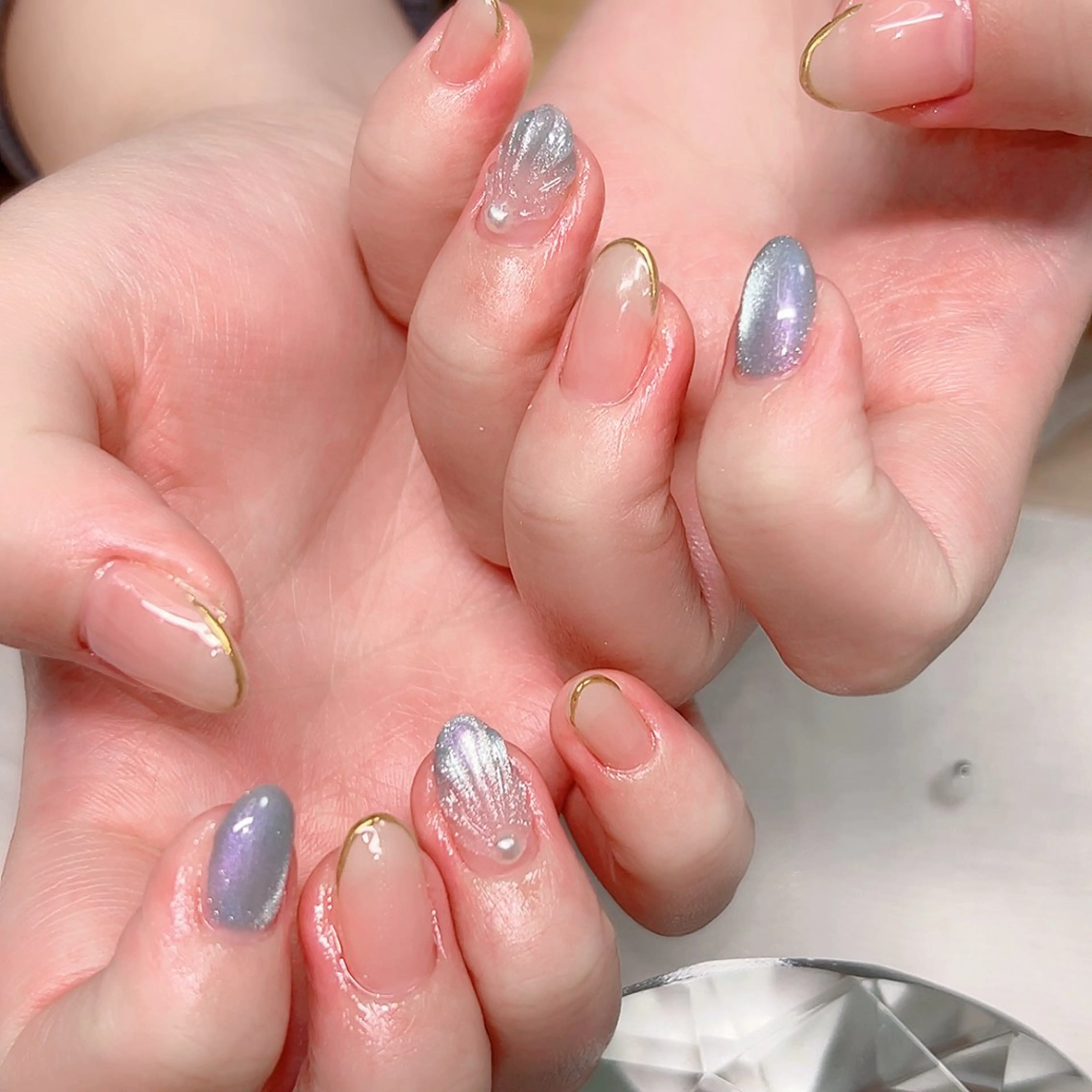 ネイル フレンチネイル マグネットネイル ミラーネイル Cute Tips nailのネイルデザイン