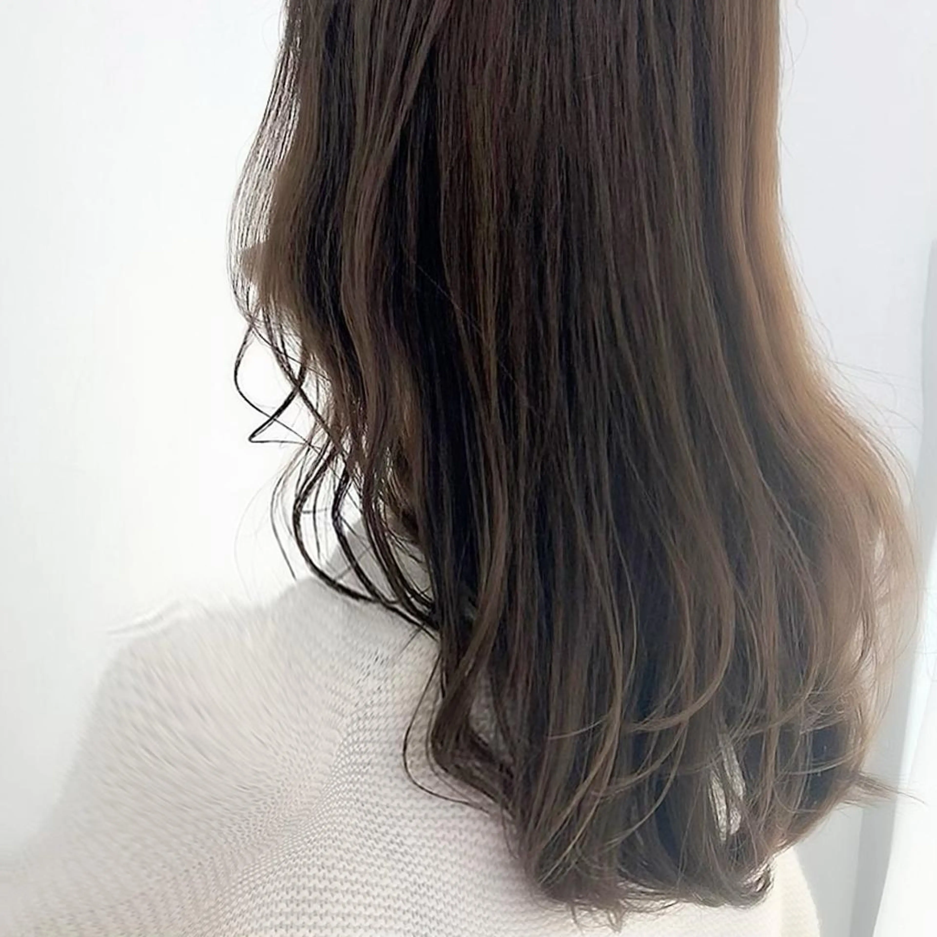 ミディアム カラー パーマ ヘアアレンジ メンズ キッズ ネイル マツエク・マツパ 似合わせレイヤー 🌿JUNのヘアスタイル