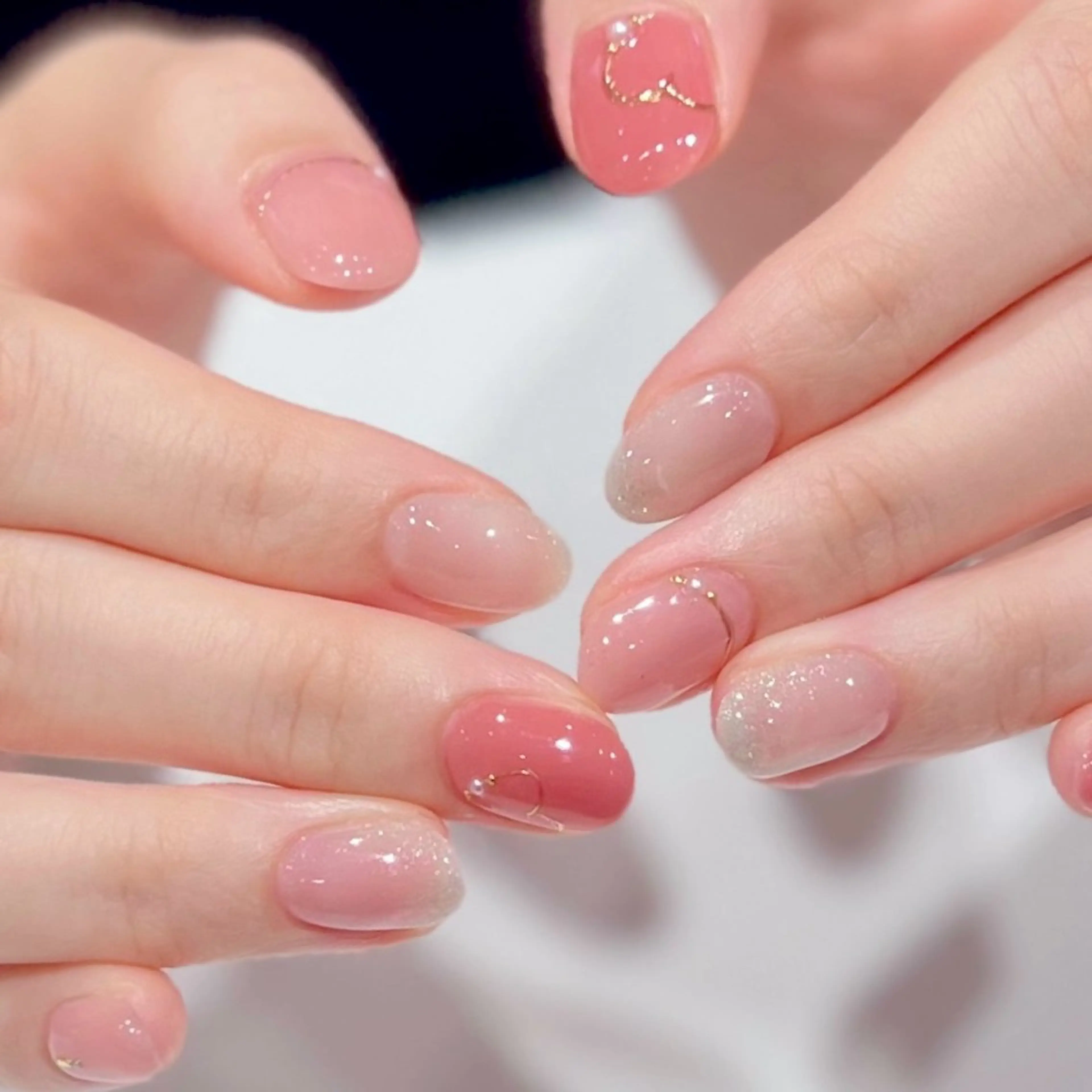 ネイル アートネイル ジェルネイル ハート パラジェル VINGT NAIL Aika.Kのネイルデザイン