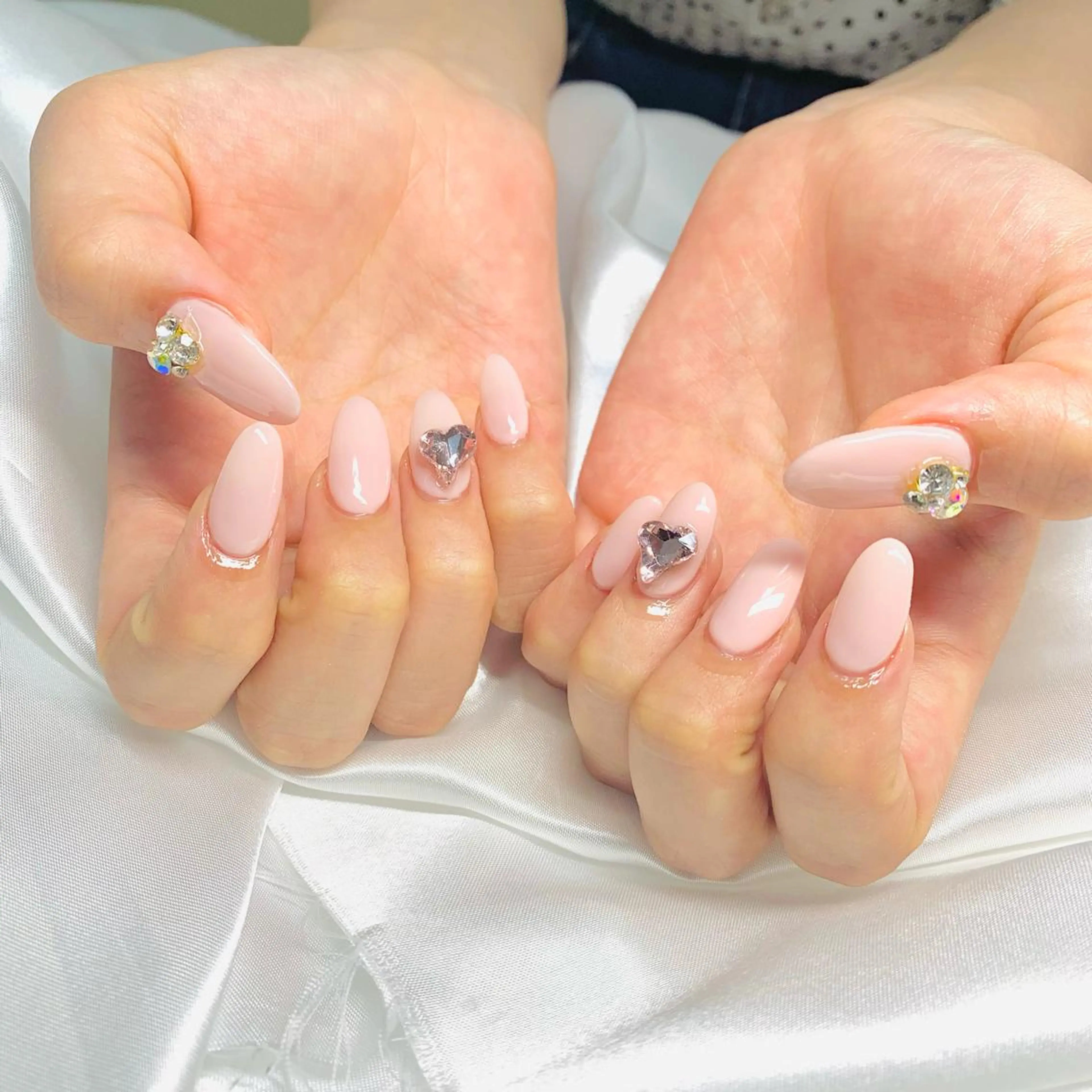 ネイル ジェルネイル ガーリー ハート レース パラジェル Nailsalon Spina 琴美のネイルデザイン