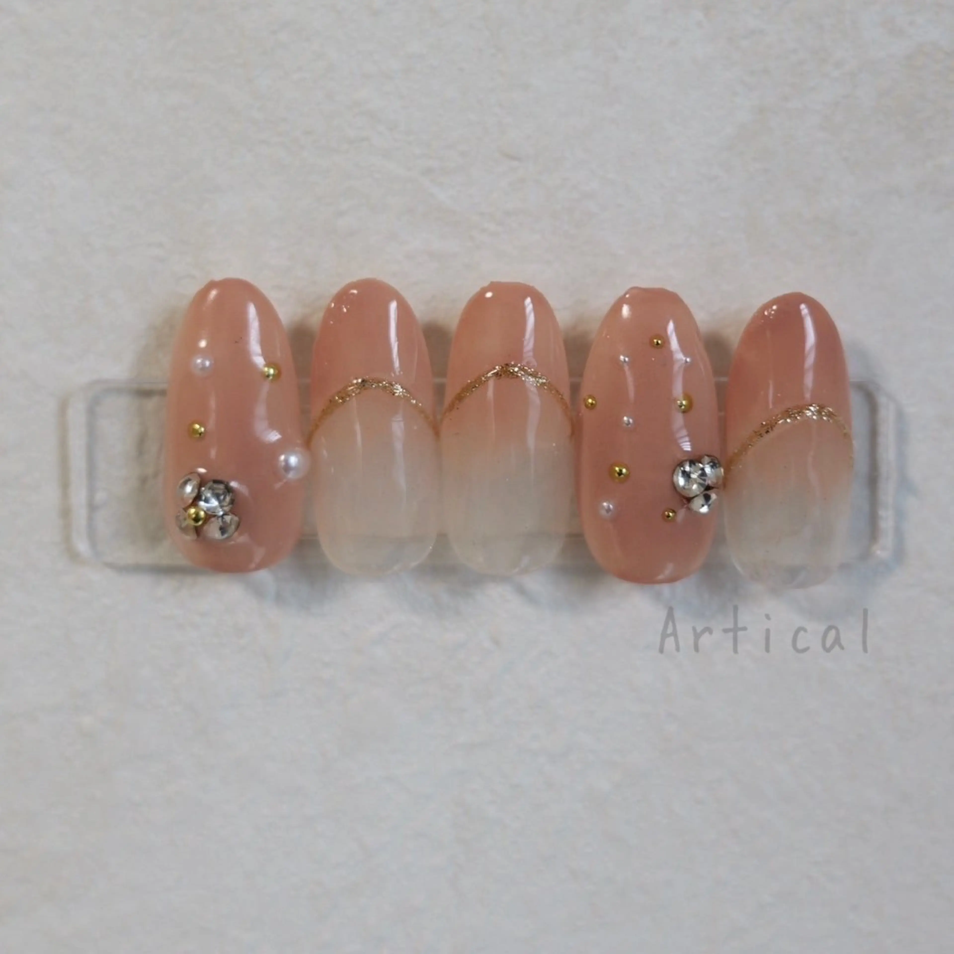 ネイル Artical所属・Artical salonのエステ・リラクイメージ