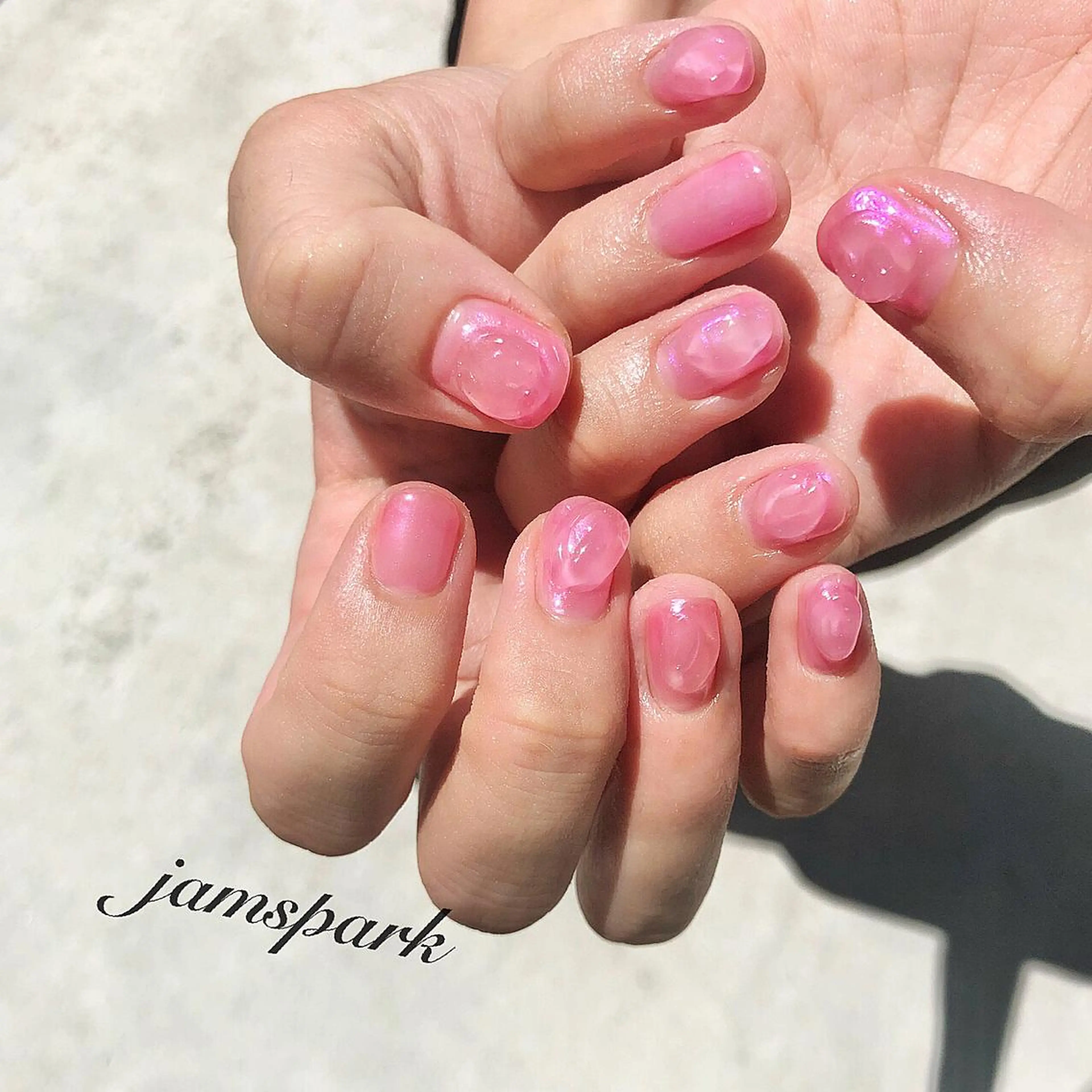 ネイル オーロラネイル クリアネイル 氷ネイル・うるうるネイル ニュアンスネイル ピンク ハンドネイル jamspark ✨のネイルデザイン