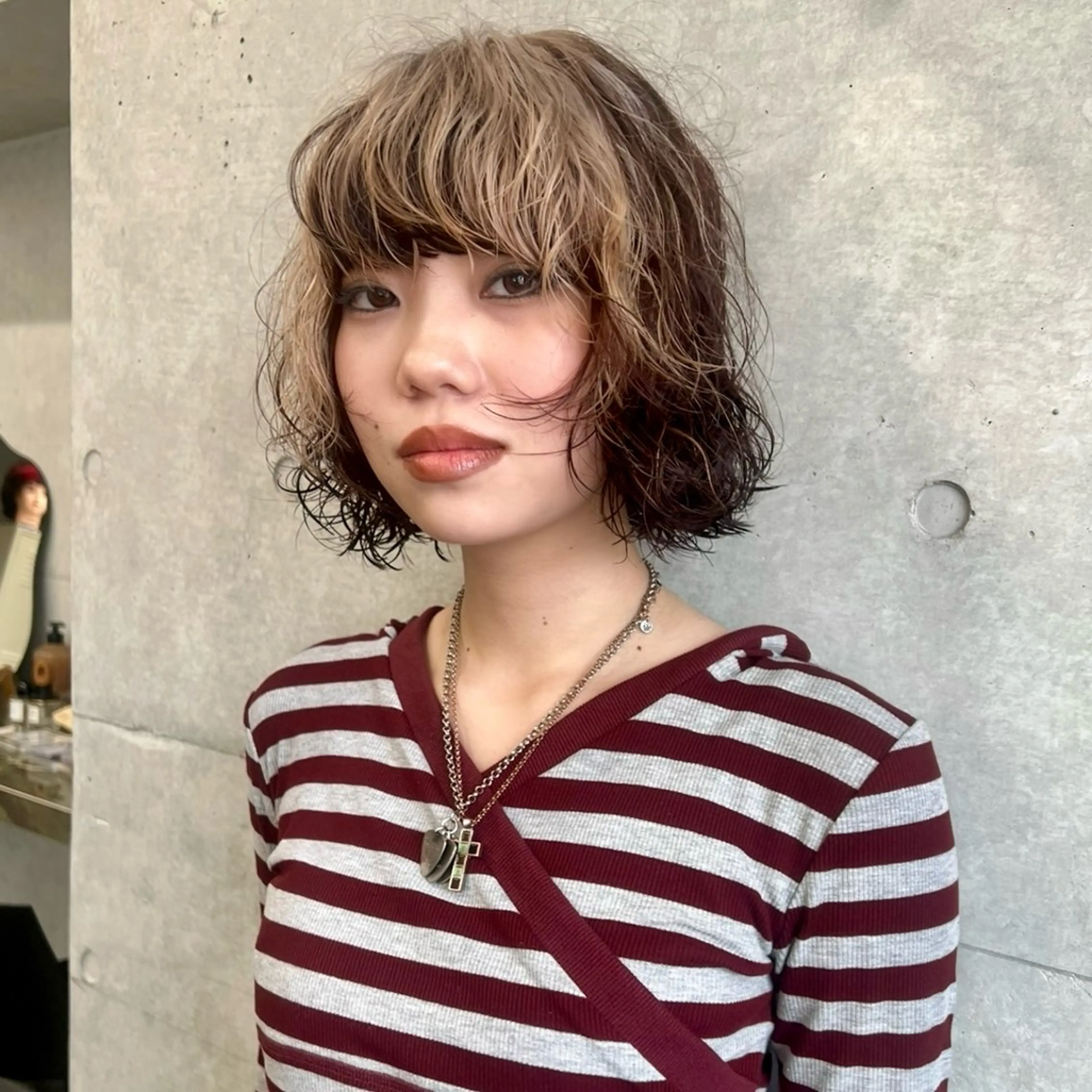 ショート カット ヘアカラー ハイトーンカラー/ さらさのヘアスタイル