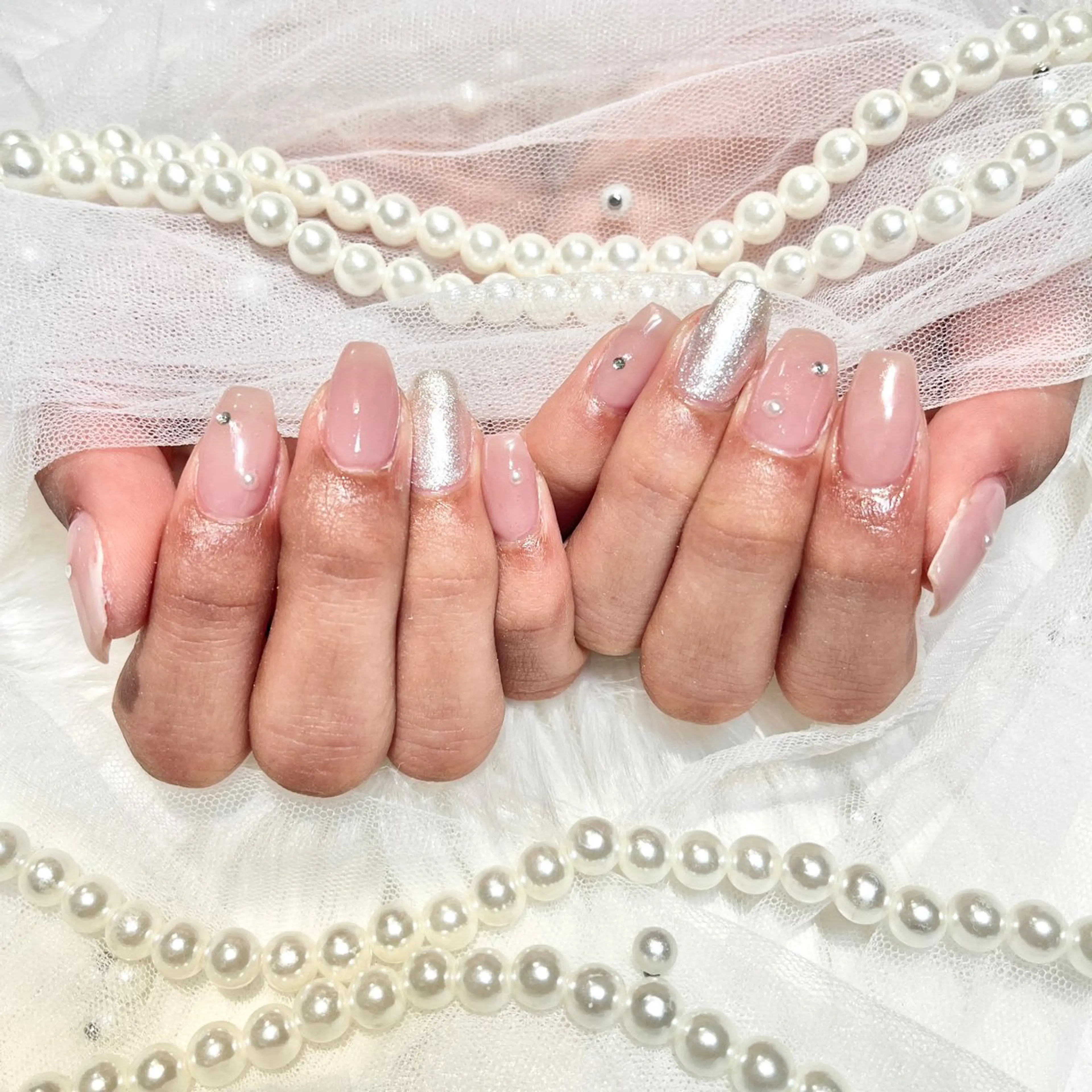 ネイル ハンドネイル WISTERIA ainaのネイルデザイン