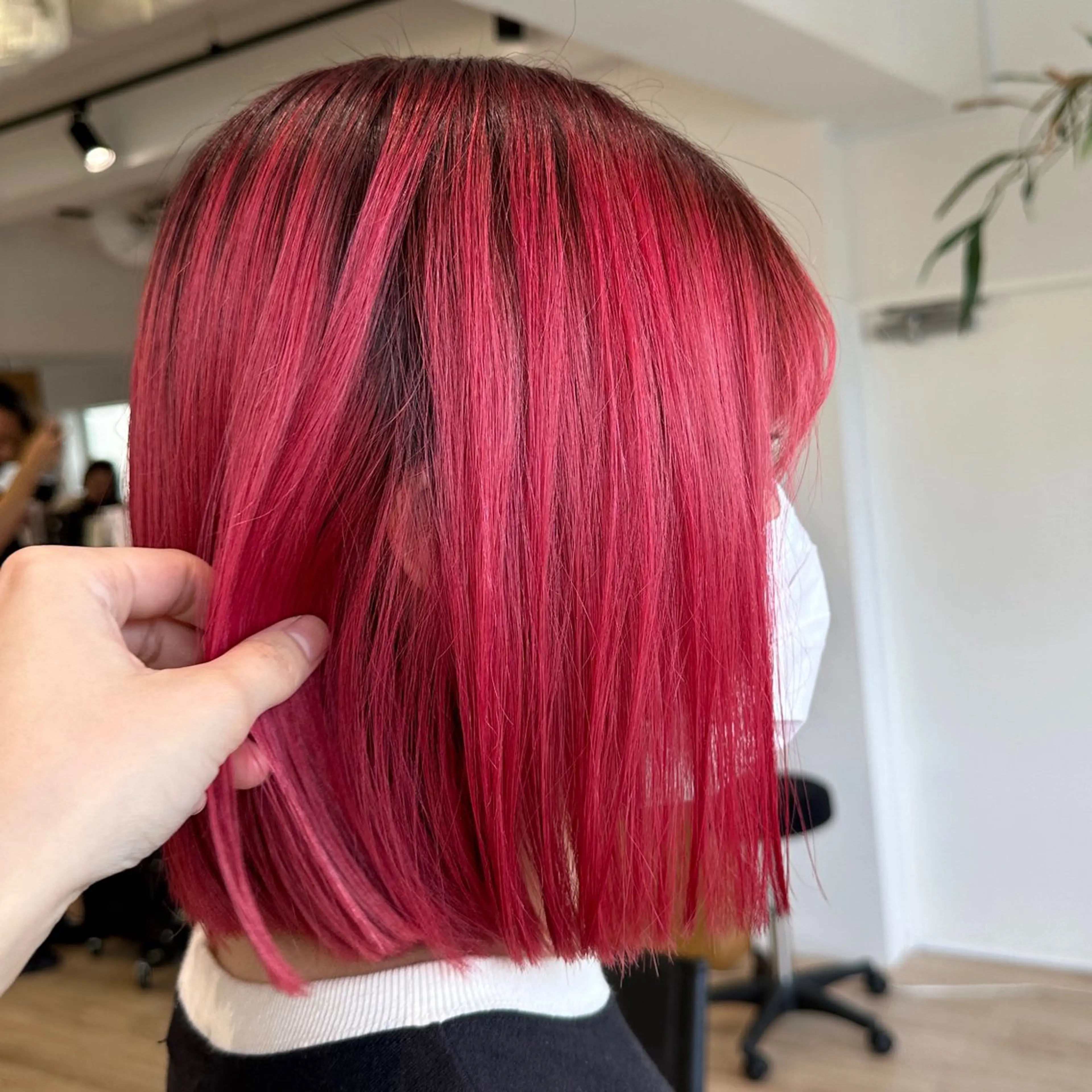 ミディアム カラー ヘアカラー トリートメント 暖色カラー/レイヤー スタイル みはる🌙のヘアスタイル