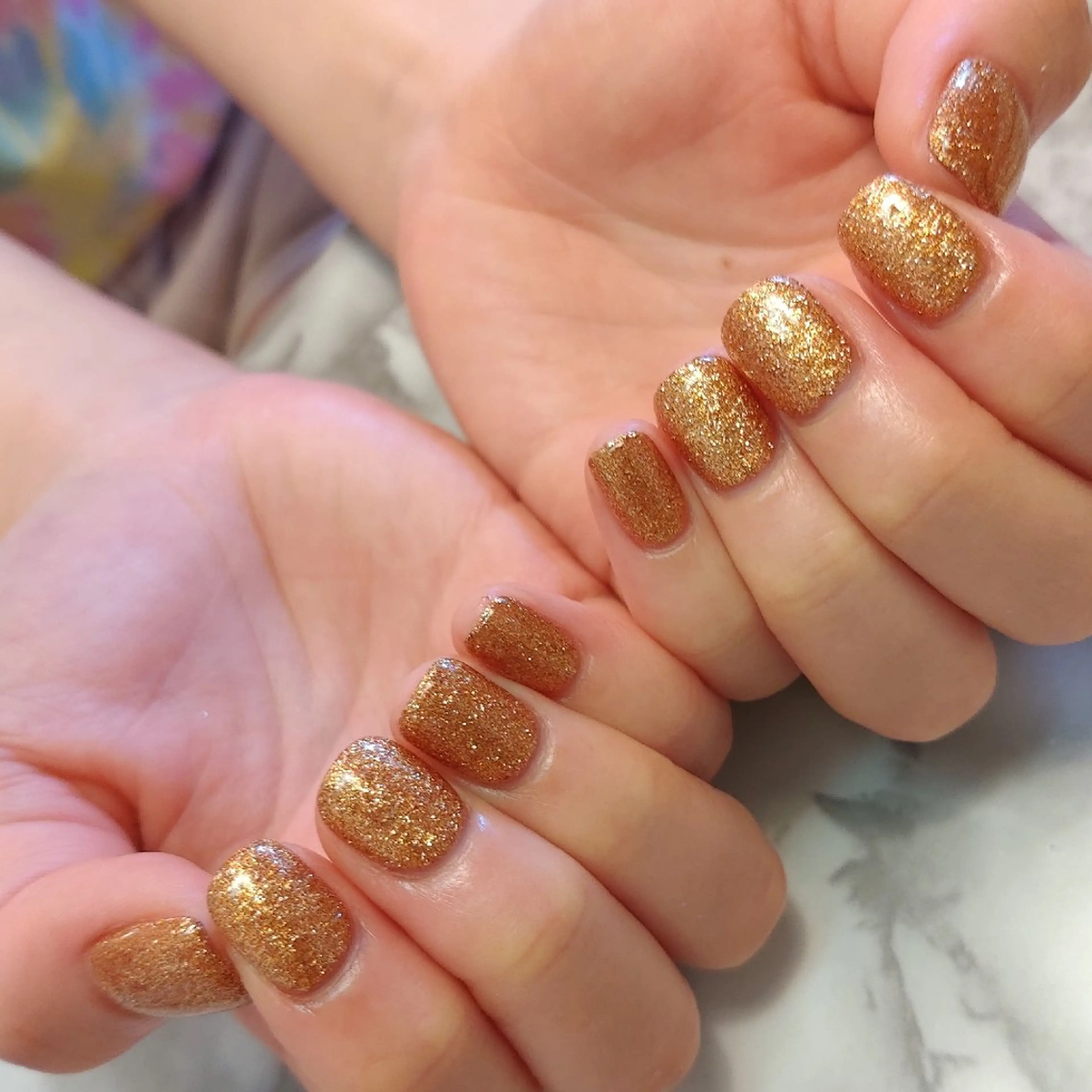 ネイル ラメ(グリッター) ジェヌインネイル 河内のネイルデザイン