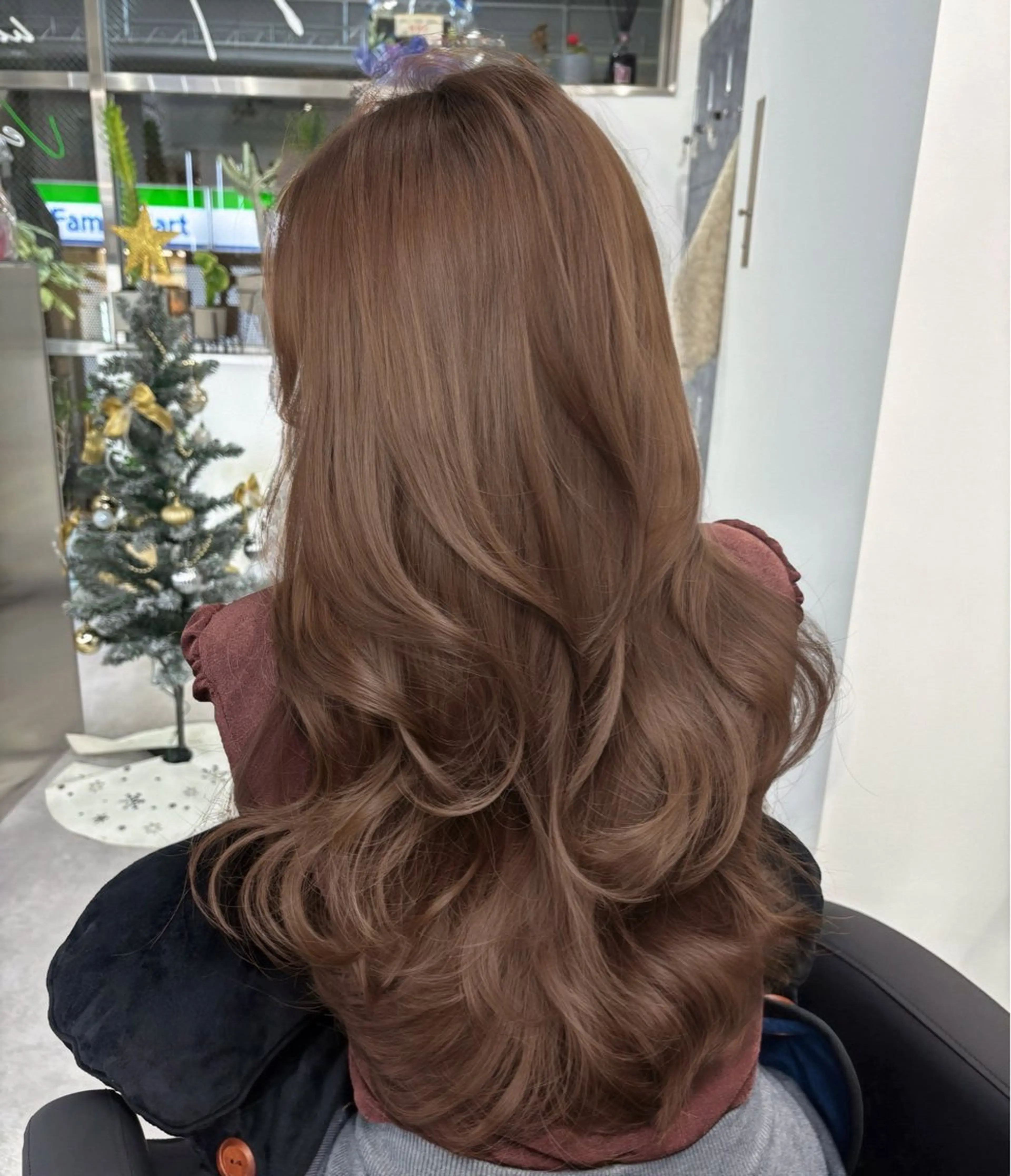 ロング カラー カット ヘアカラー 堀江/透明感 ベージュ/白川幸太のヘアスタイル