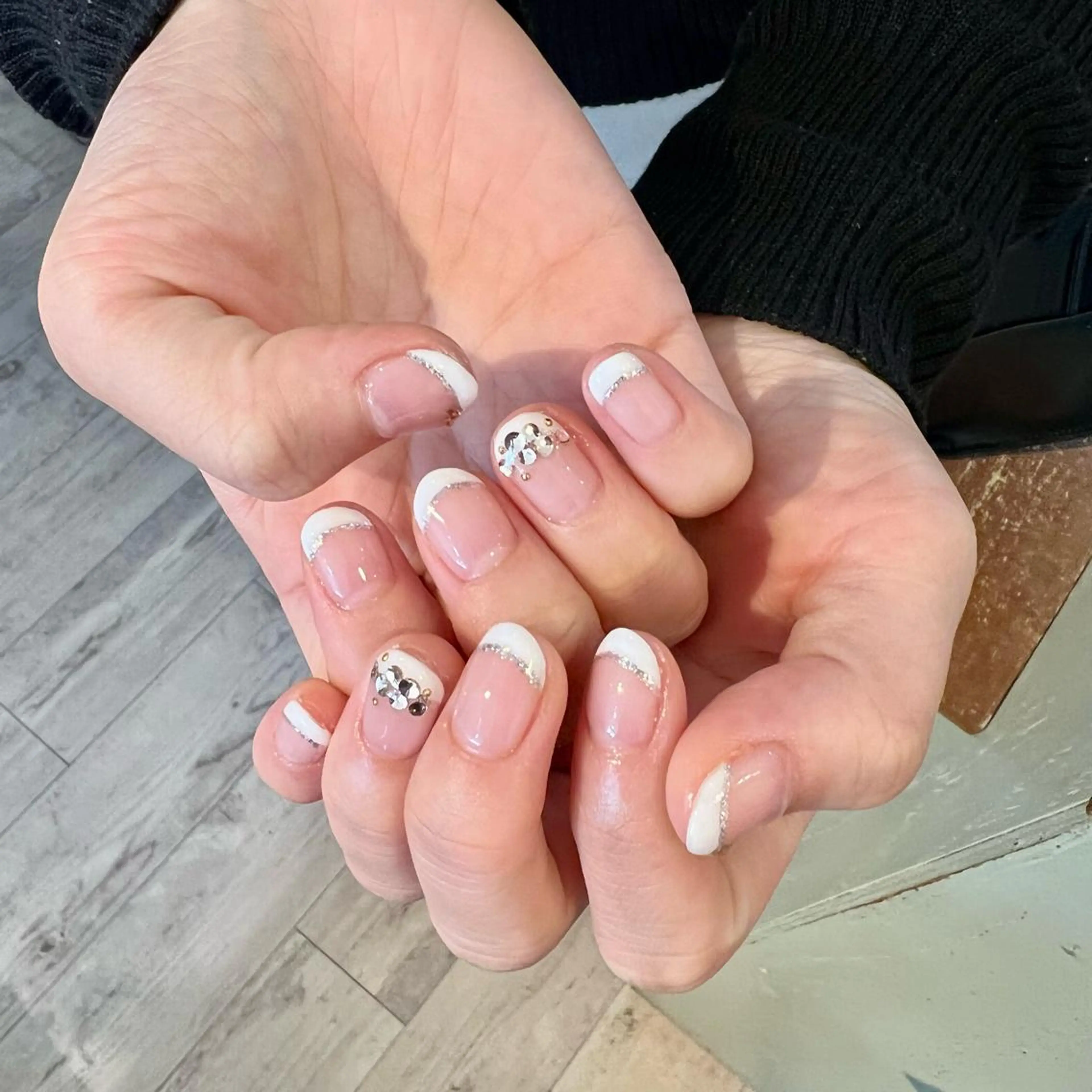 ネイル ハンドネイル 新井 風花のネイルデザイン