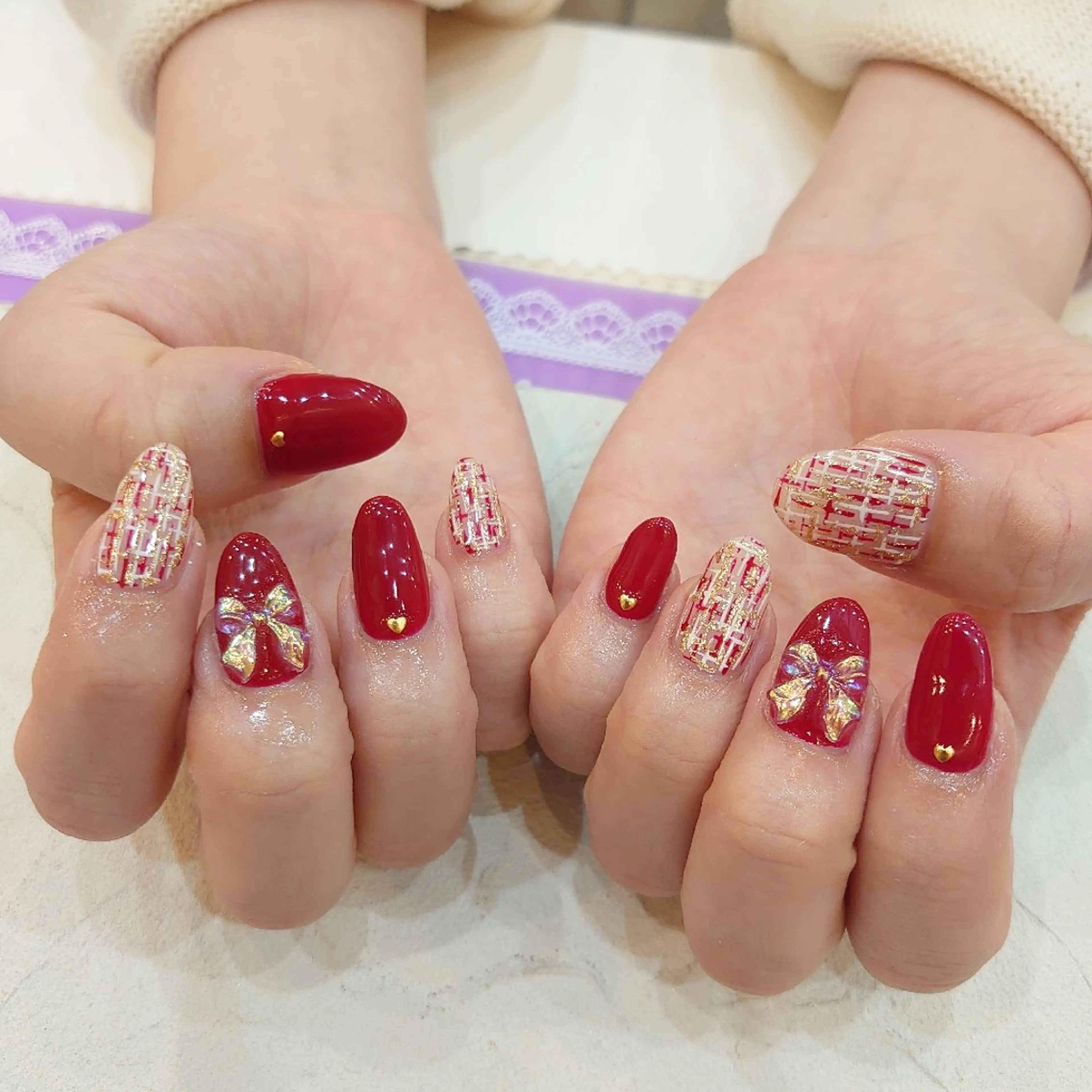 ネイル 持ち込み 赤色 リボン ツイードネイル Bianca TANAKAのネイルデザイン