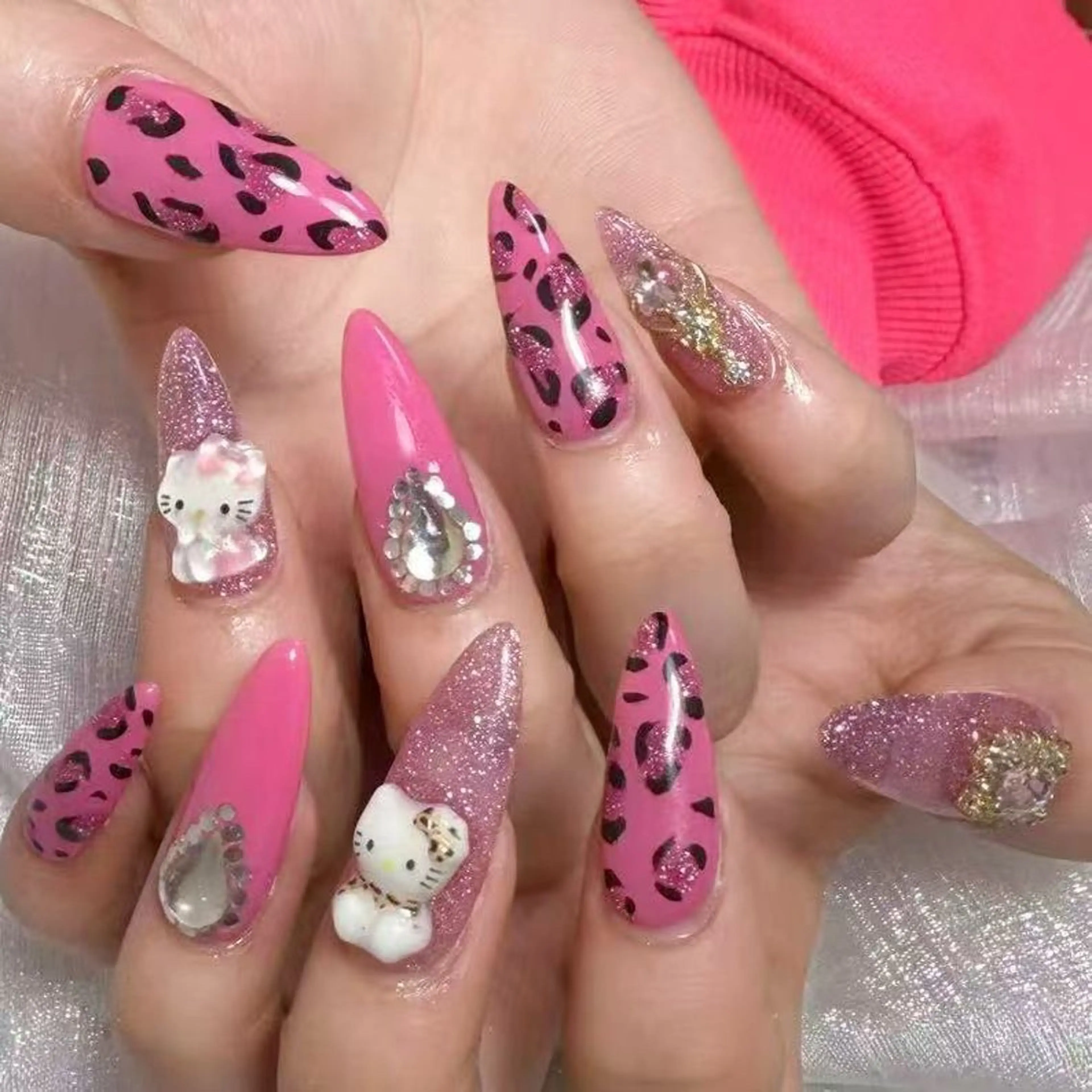 ネイル ハンドネイル ハンドケア Hana 🎗のネイルデザイン