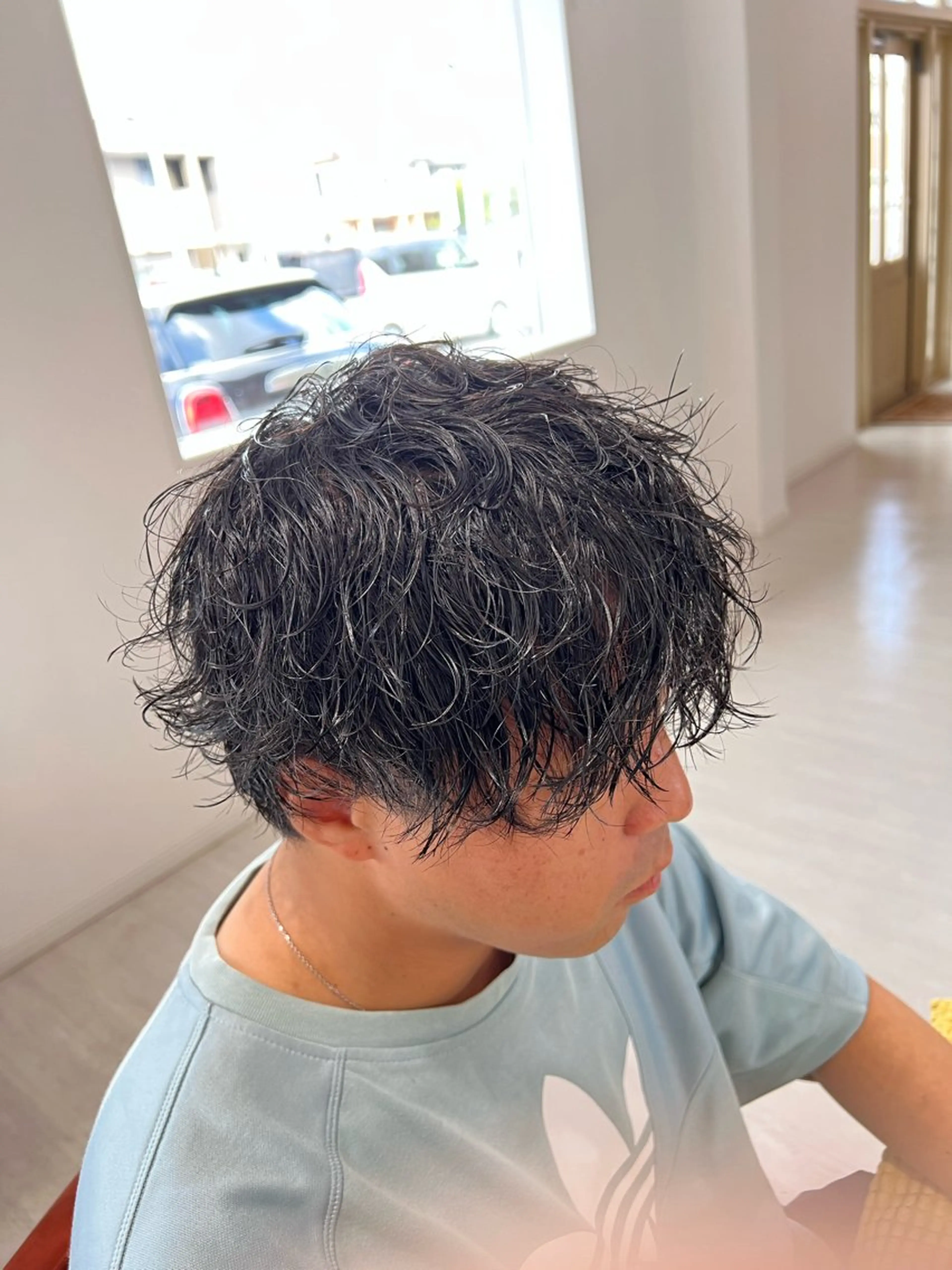 パーマ メンズ メンズパーマ 波巻きパーマ Salon de Qualia(サロンドクオリア)所属・ハイトーン/外国人風 カラー/メンズパーマのヘアスタイル