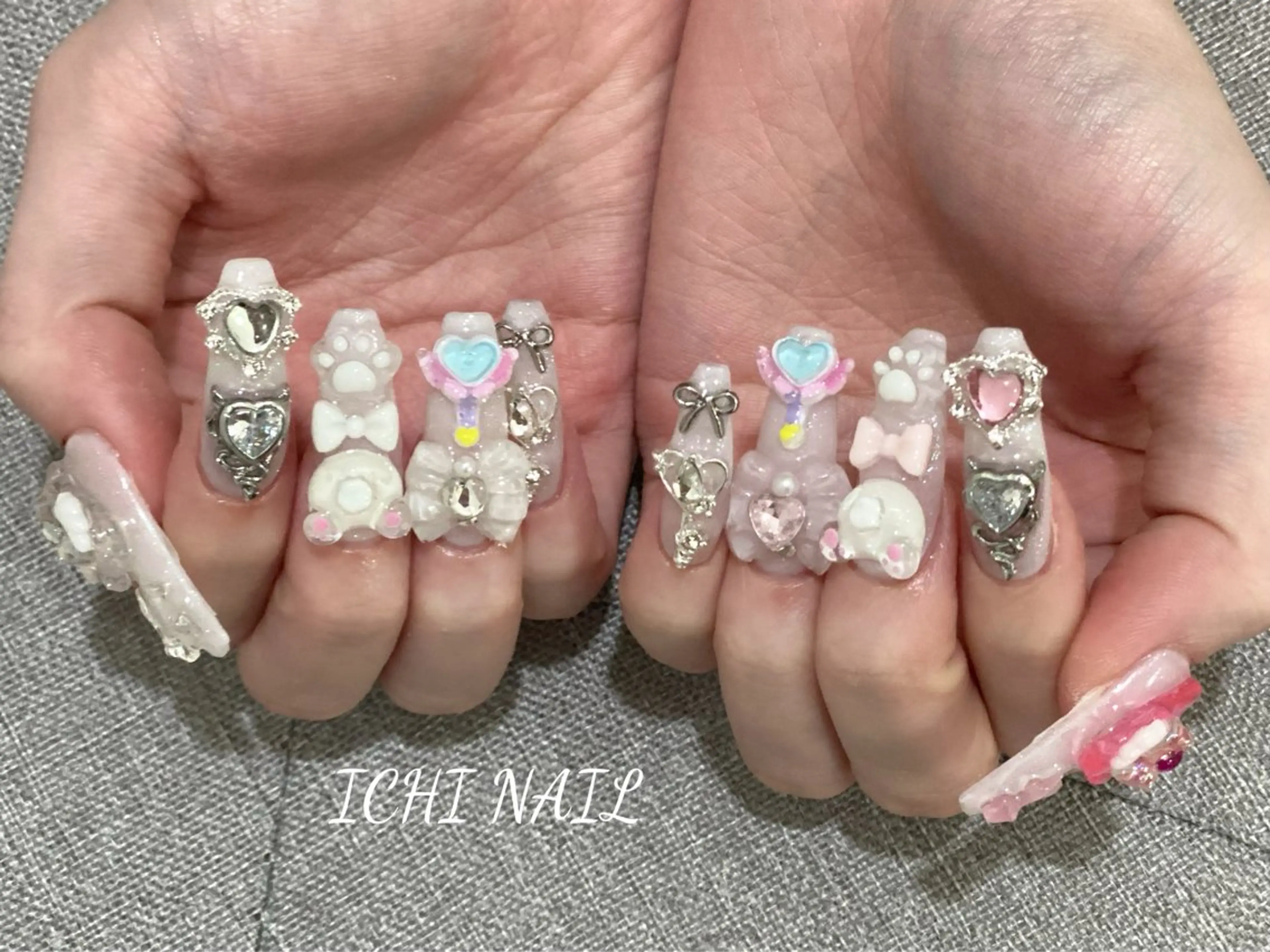 ネイル ハンドネイル 🧚🏻‍♀️ NOHA🎀のネイルデザイン