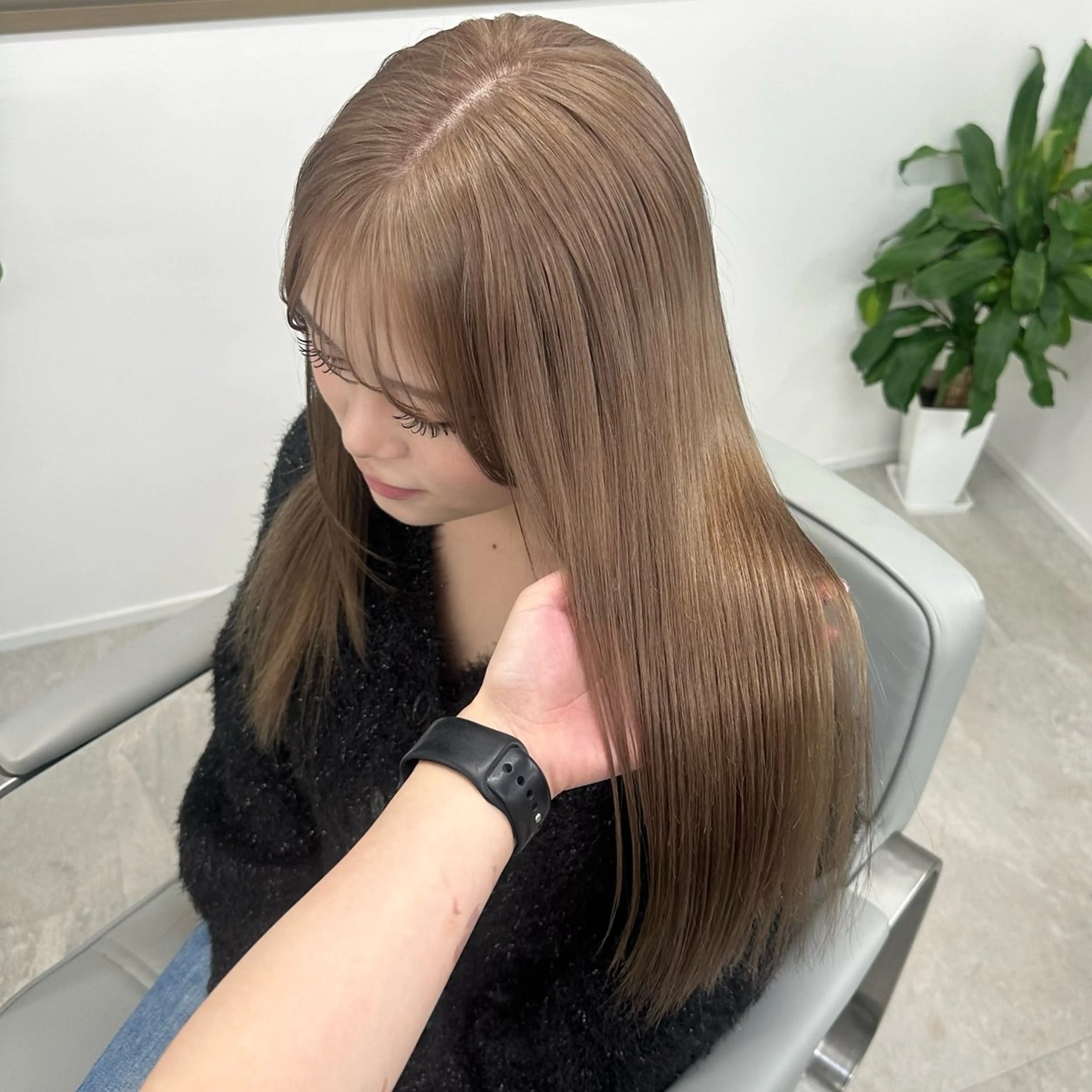 セミロング カラー ヘアカラー トリートメント REAL 心斎橋所属・ブリーチ/ベージュ /ピンク🦋ナツミのヘアスタイル