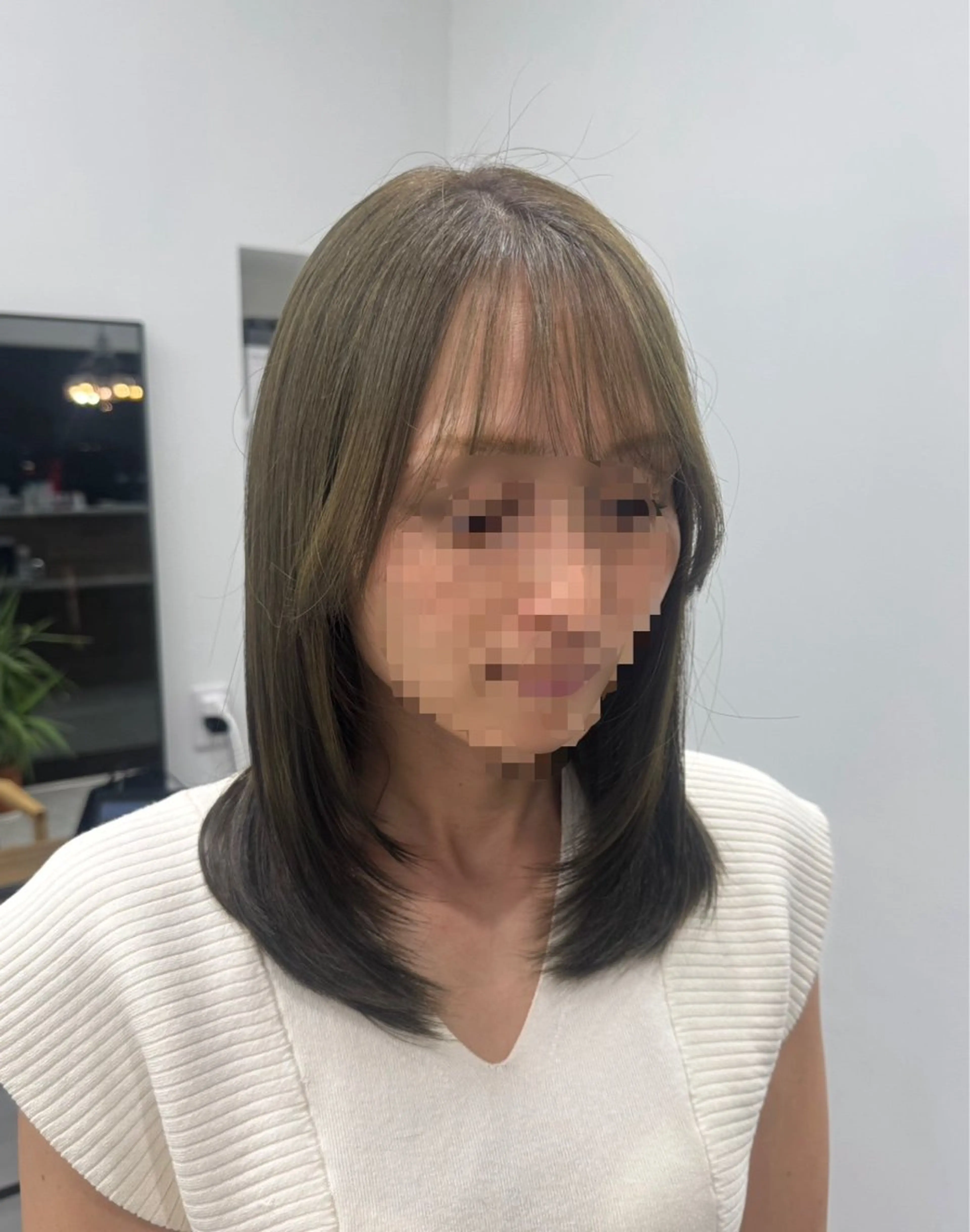 ミディアム カラー BELLE by revo所属・𝘀𝗮𝗲/ 艶髪/ショートボブのヘアスタイル