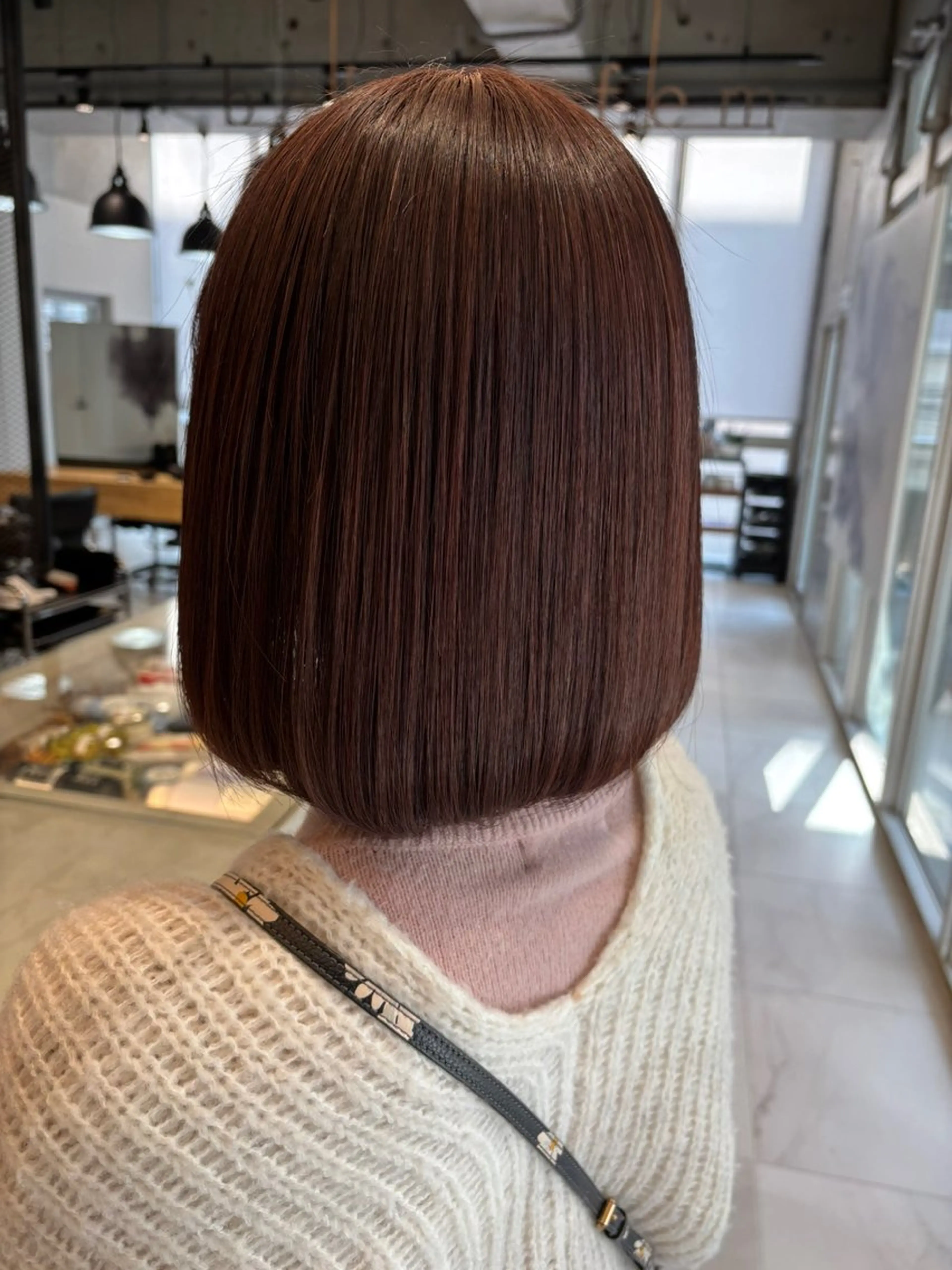 ショート カラー カシス 透明感カラー 顔周りカット 髪質改善 似合わせカット 園田あずさ/髪質改善 /透明感カラーのヘアスタイル