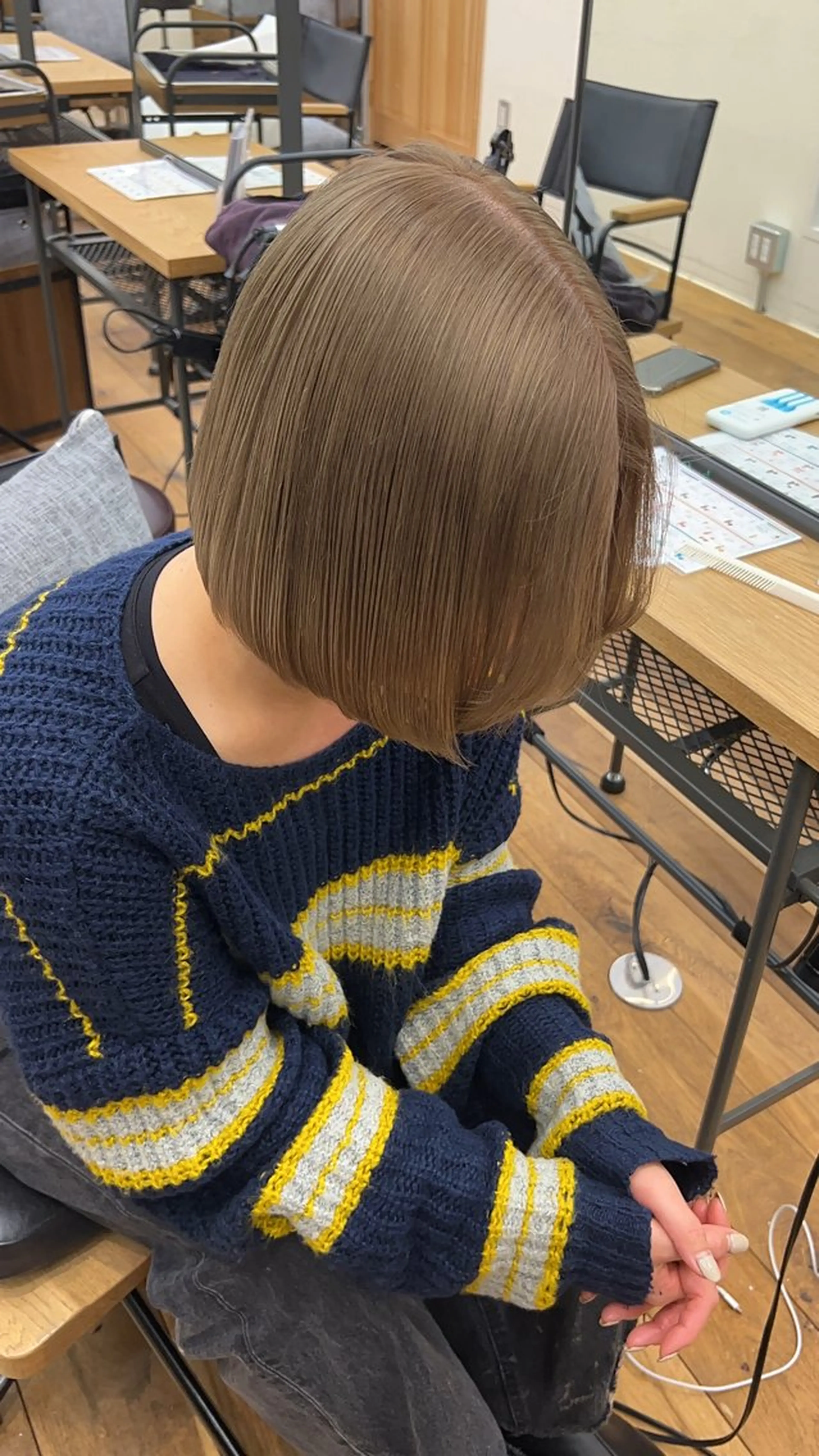 ロング カラー ブリーチ 透明感カラー ダブルカラー ブリーチなしカラー 顔周りカット belle   表参道　terrace所属・抜きっぱなしブロンド /ハイトーン/カナタのヘアスタイル