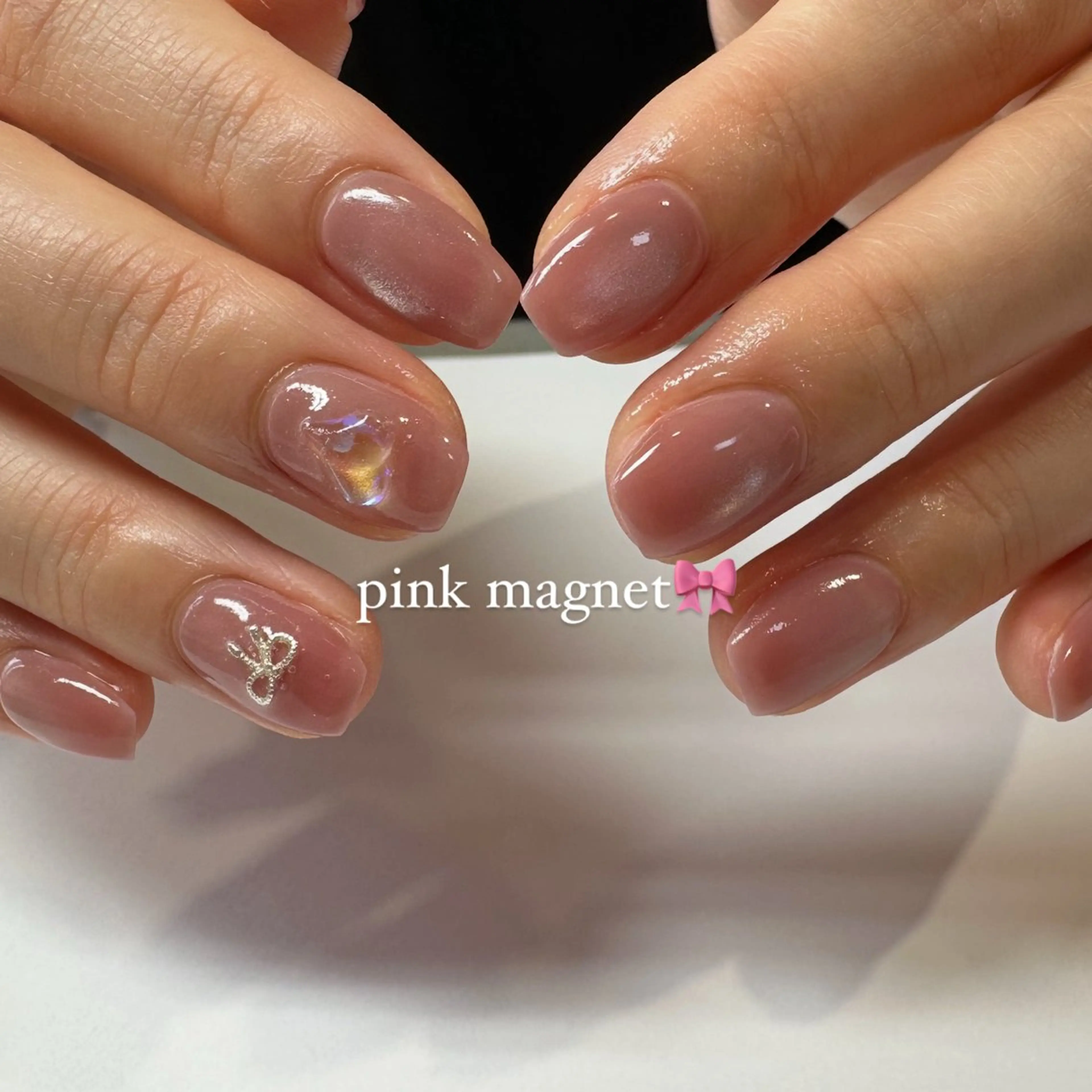 ネイル ハンドネイル 佐藤 穂乃香のネイルデザイン