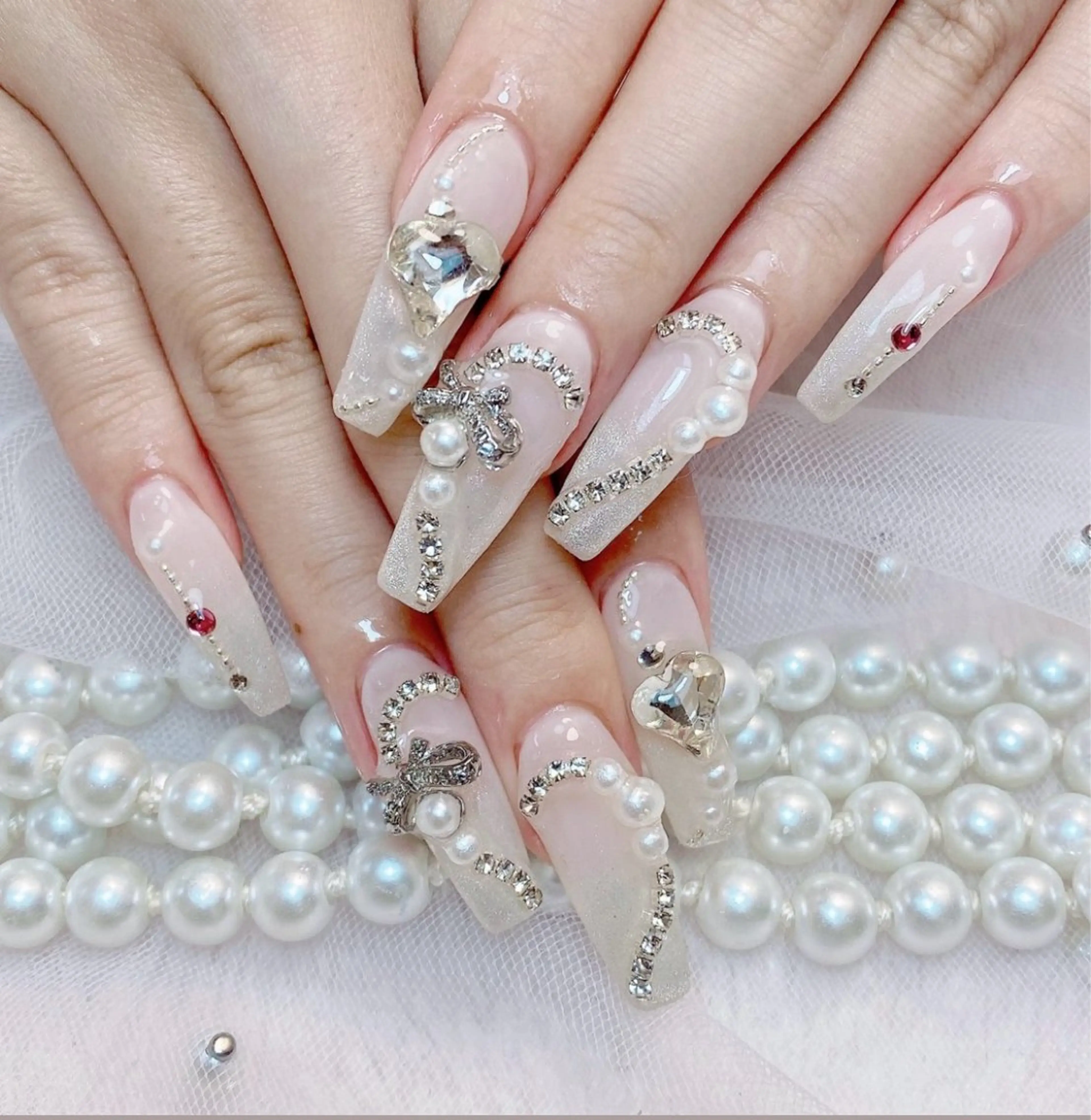 ネイル チョウ チョウのネイルデザイン