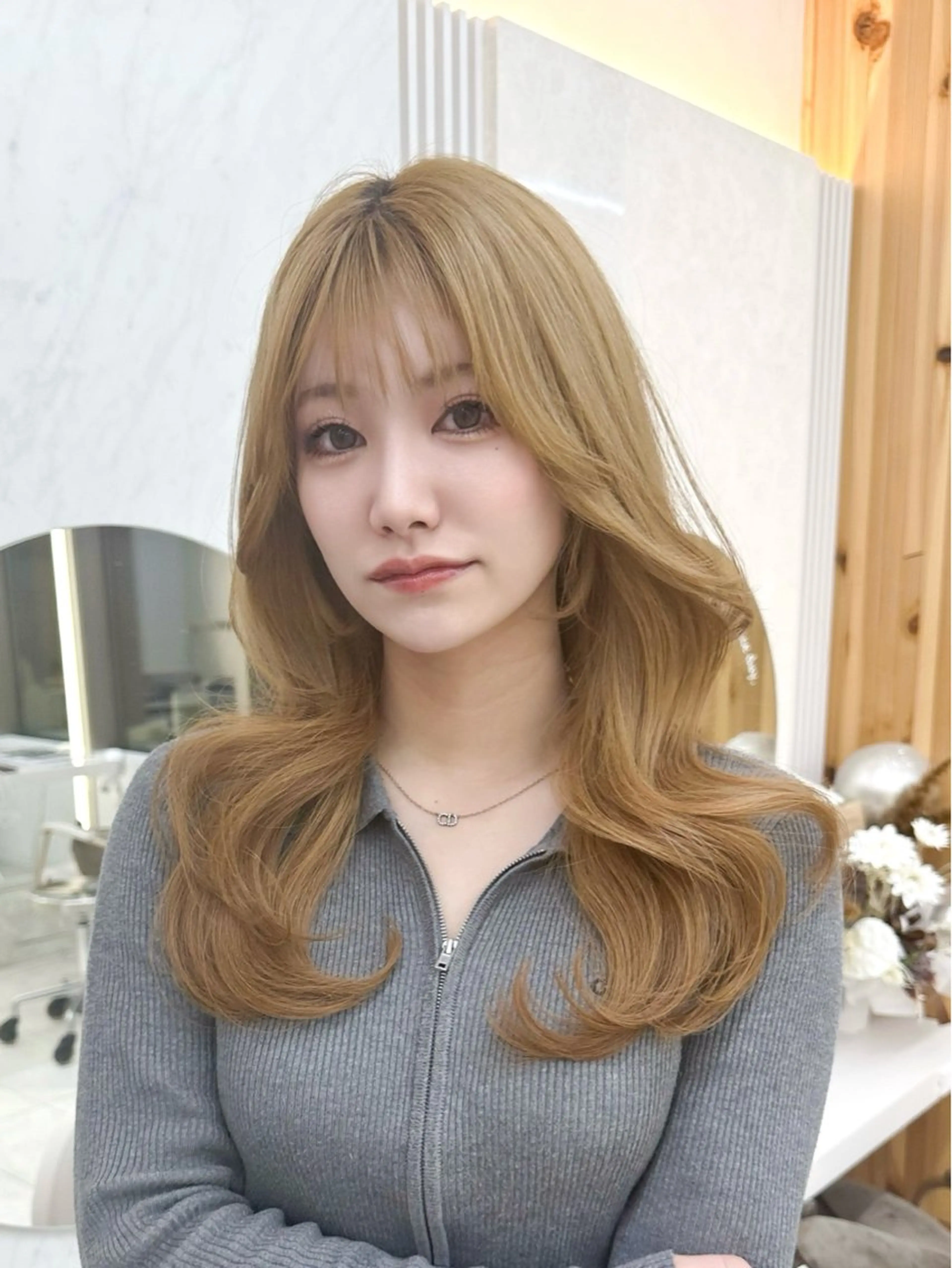 セミロング ハイレイヤー 髪質改善 レイヤーカット トリートメント カット トリートメント 顔周り特化/韓国ヘア /レイヤー/吉野幸大のヘアスタイル