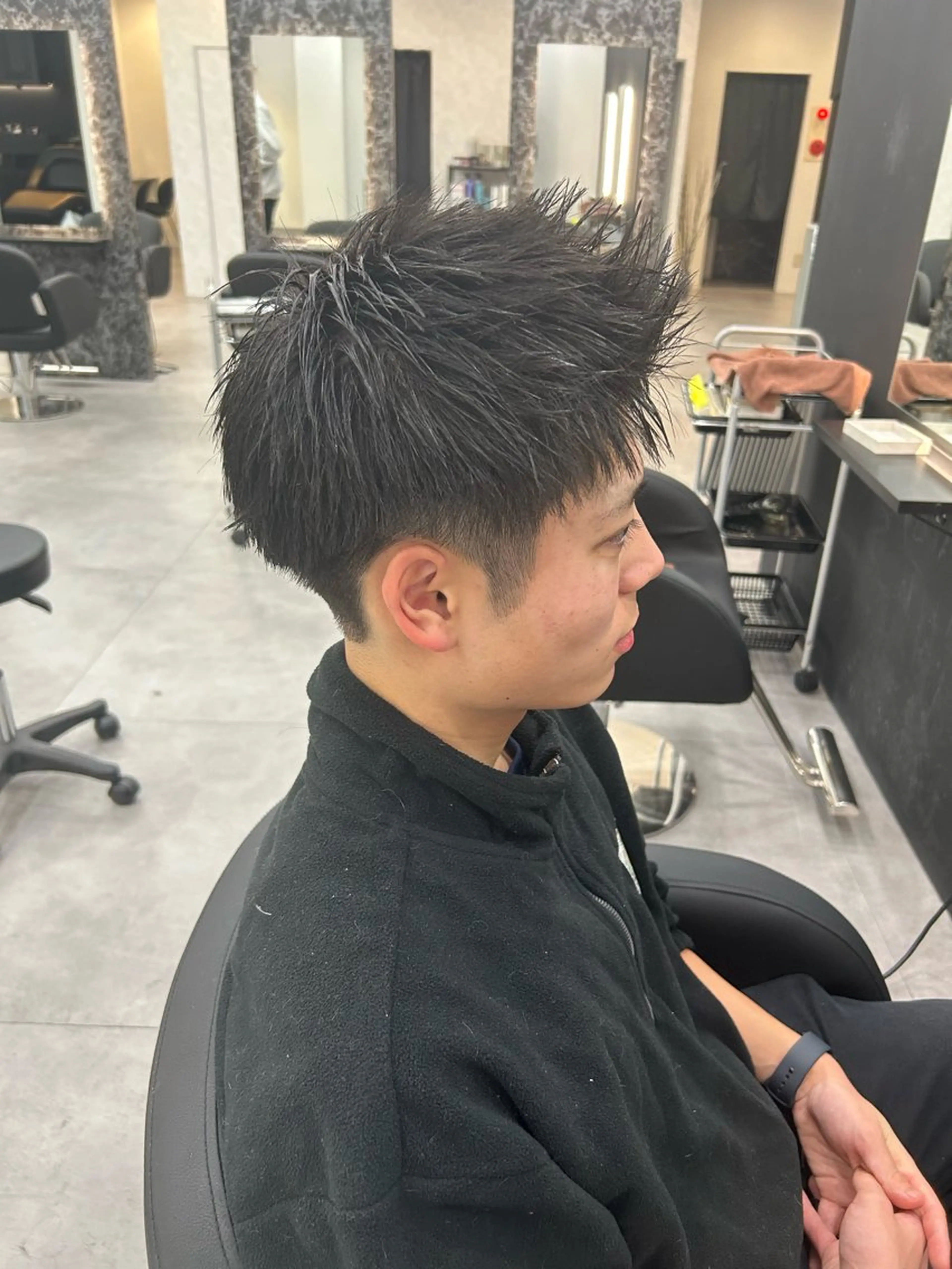 メンズ 善財 康葵のヘアスタイル