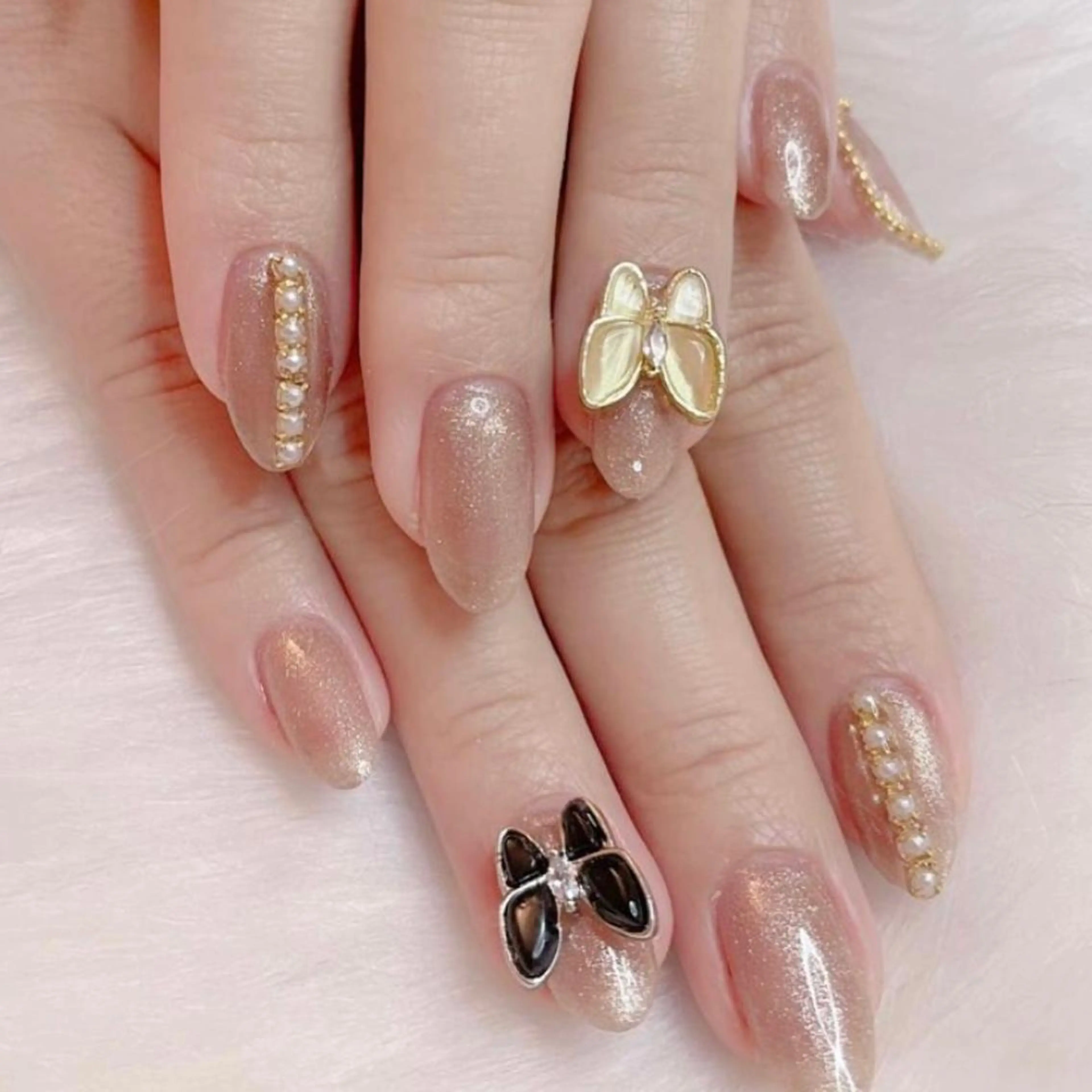 ネイル ハンドネイル Mari 🎀六月移転のネイルデザイン