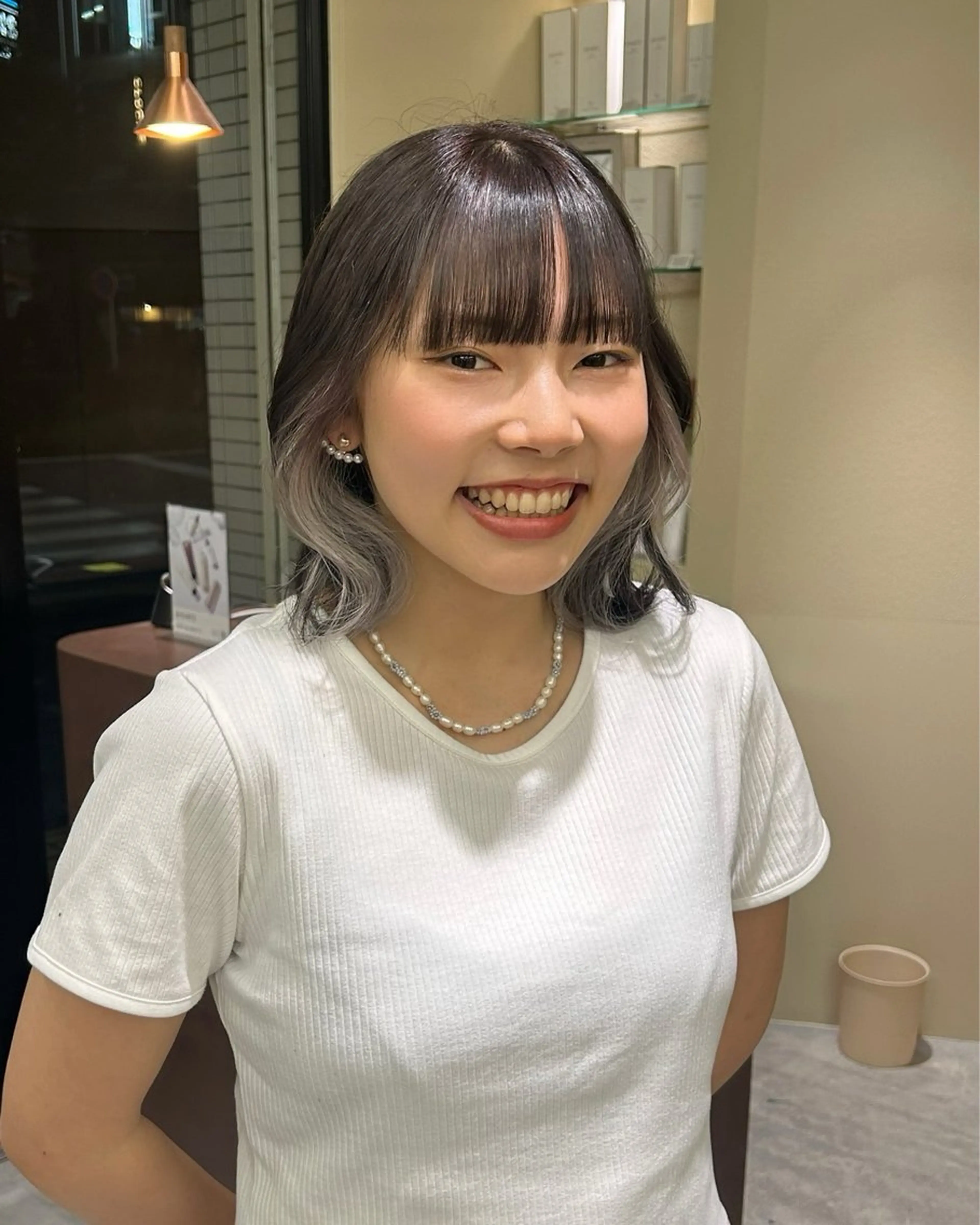 ショート カラー 寺澤 花梨のヘアスタイル