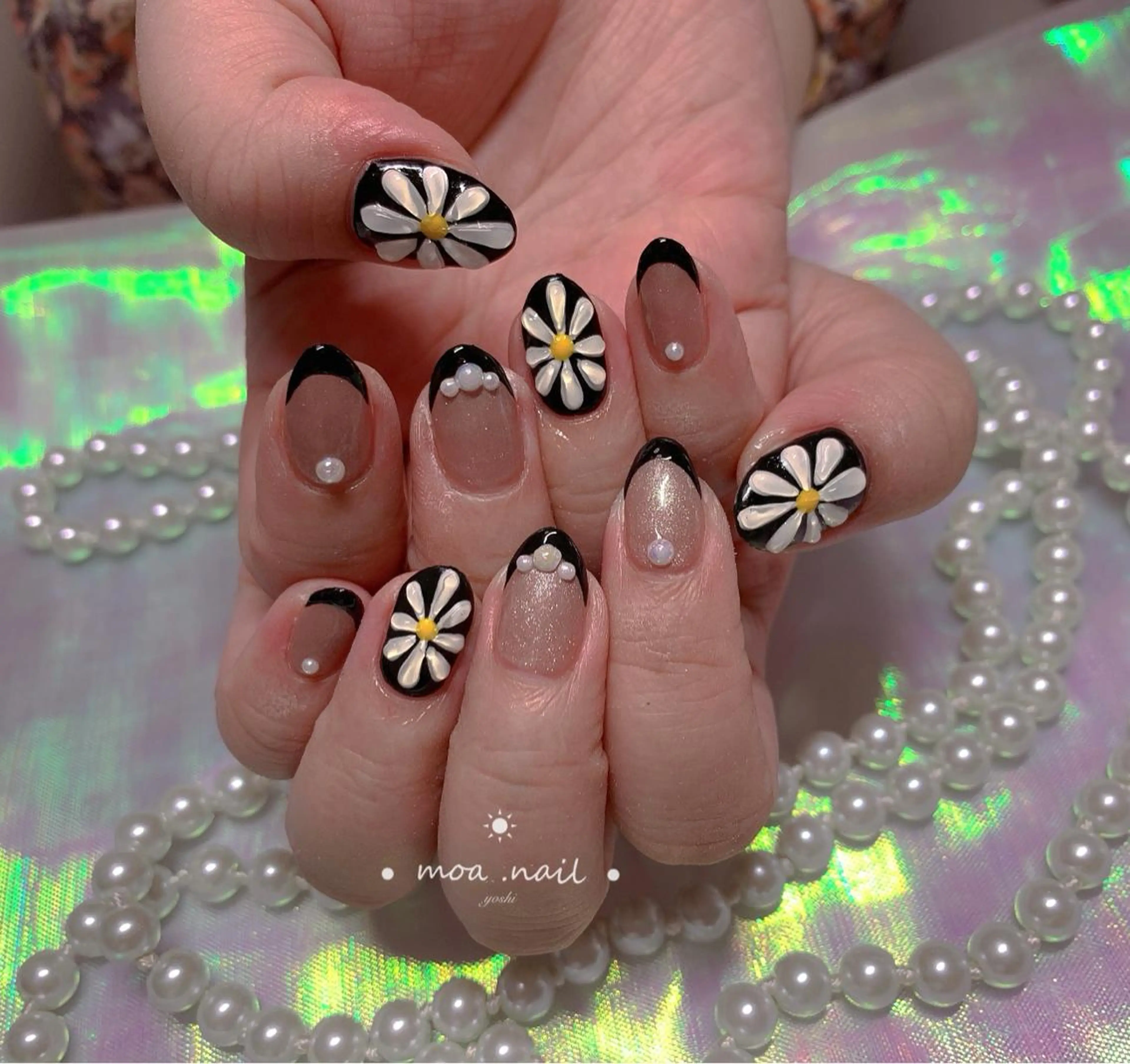 ネイル MOA NAIL所属・MoaNail🫶 Yoshiのネイルデザイン