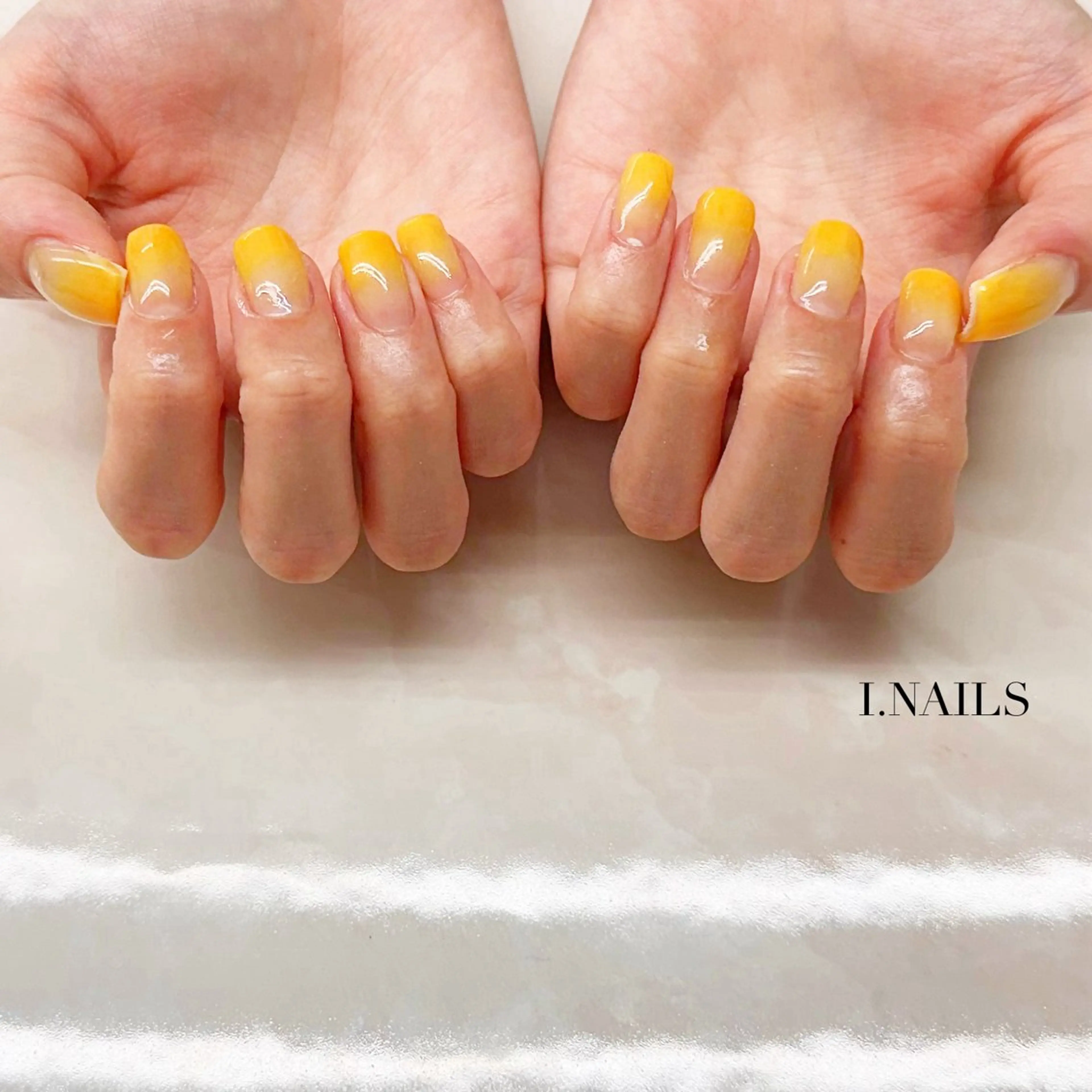 ネイル アイネイルズ所属・早川 梓のネイルデザイン