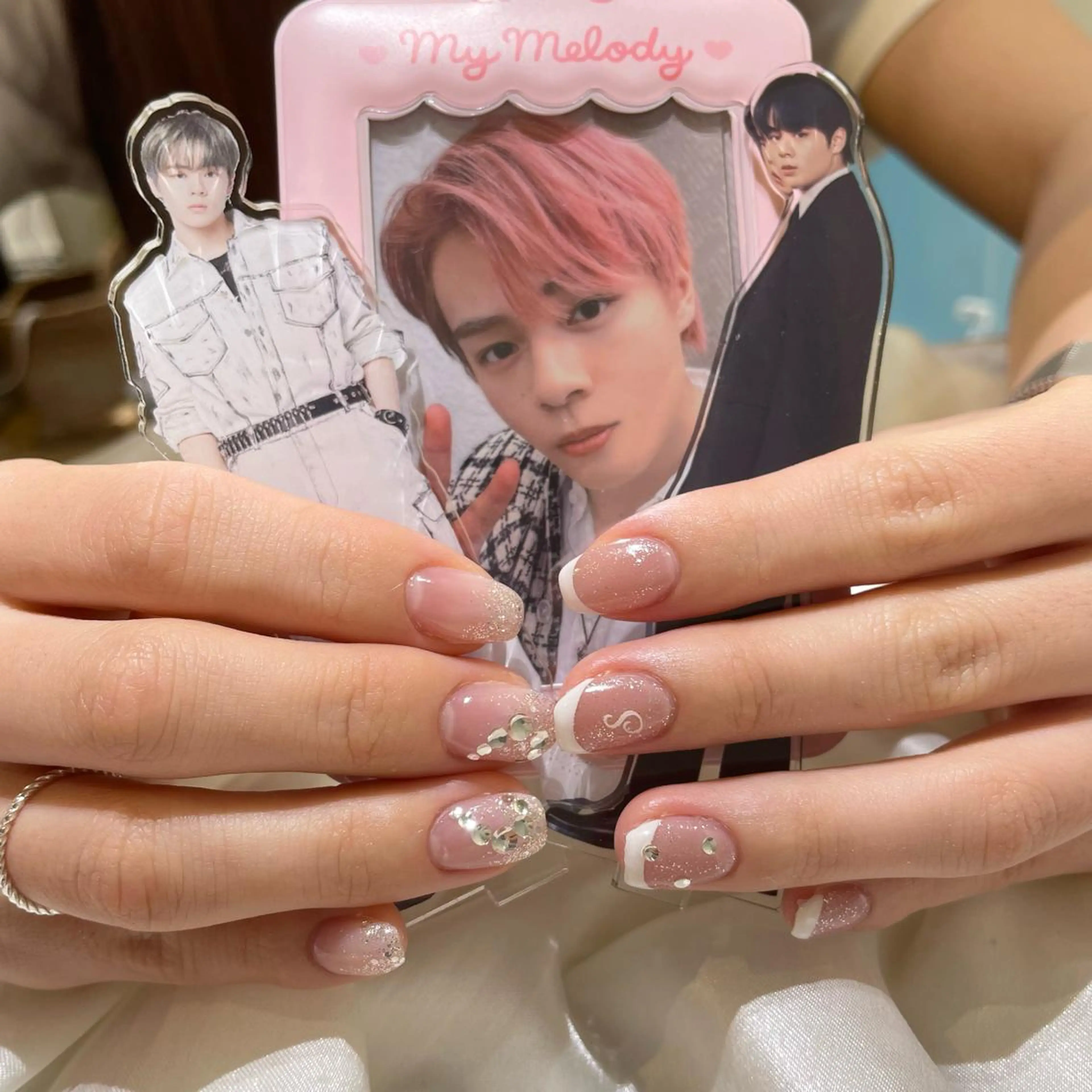 ネイル ガーリー 韓国ネイル マグネットネイル ミラーネイル ニュアンスネイル classic 新横浜所属・山田 暉のネイルデザイン