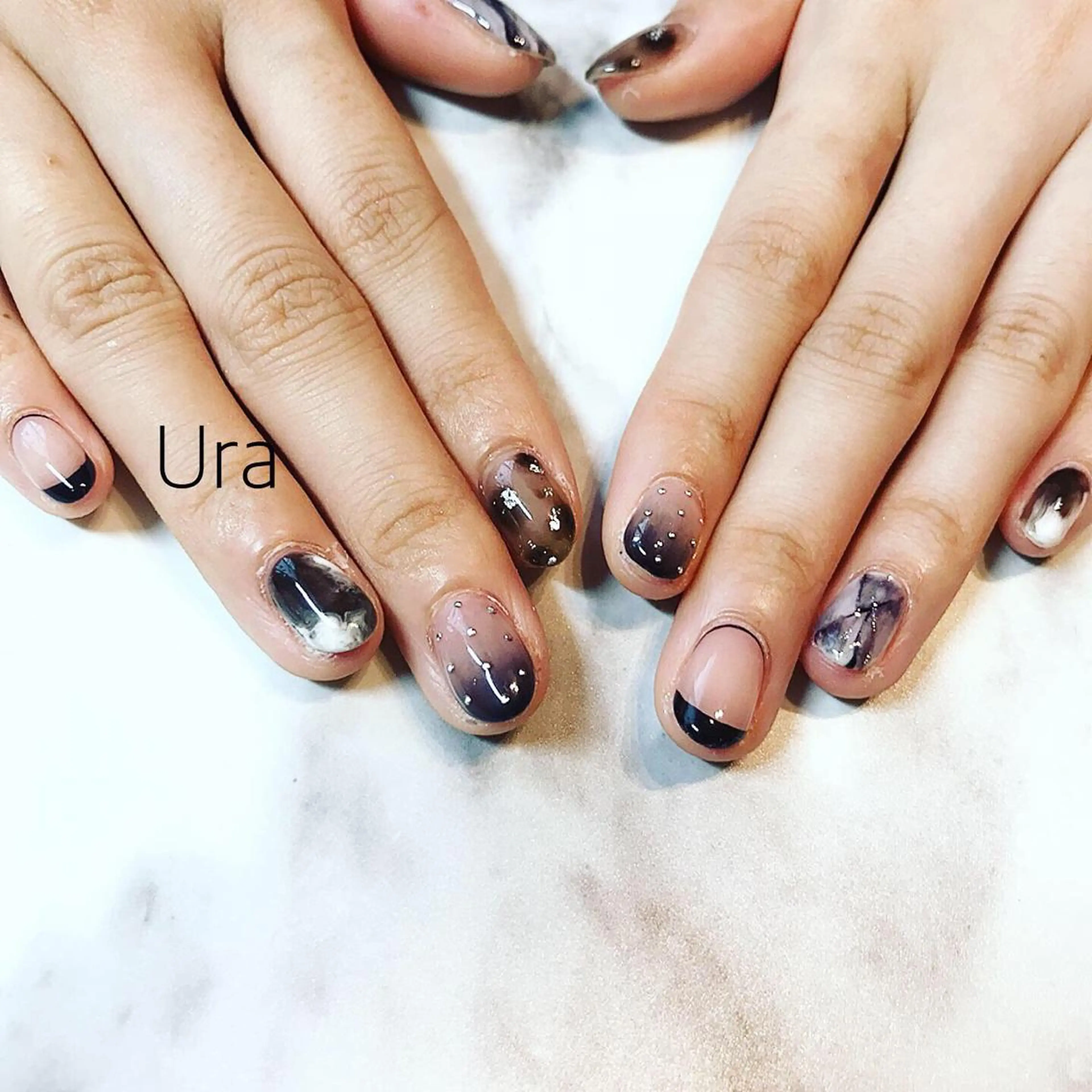 ネイル UrakoNail 《nail》のネイルデザイン