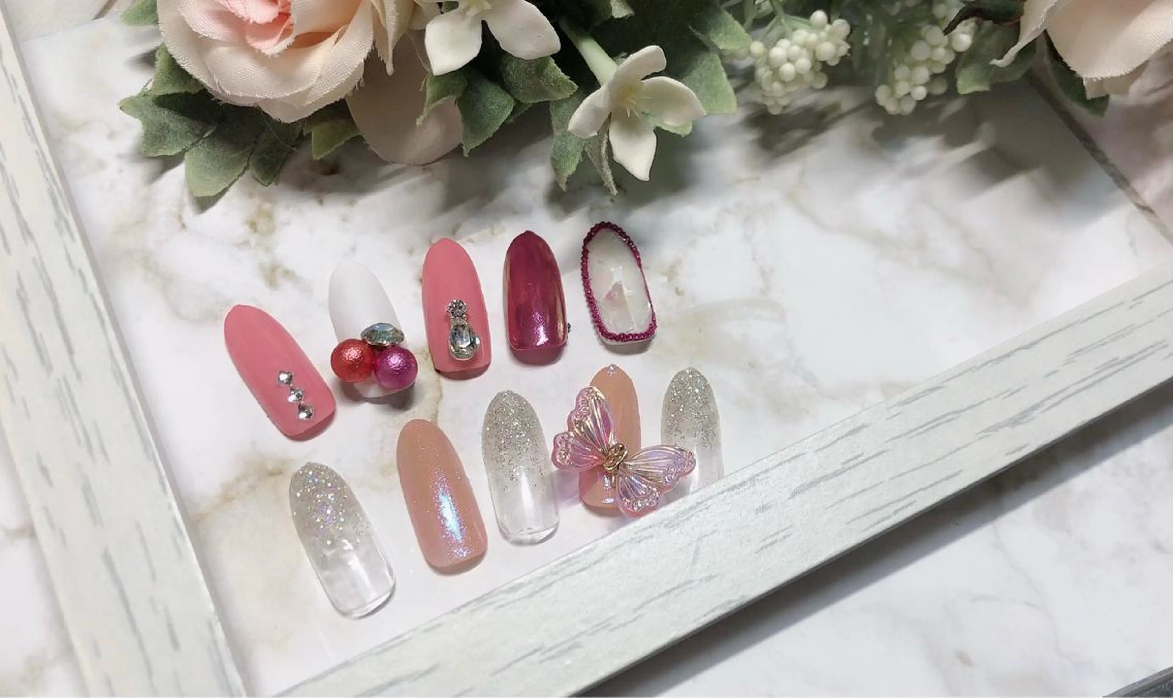 ネイル キラキラネイル 韓国ネイル マットネイル ハンドネイル Rindo.ネイル ♡耳つぼジュエリーのその他イメージ