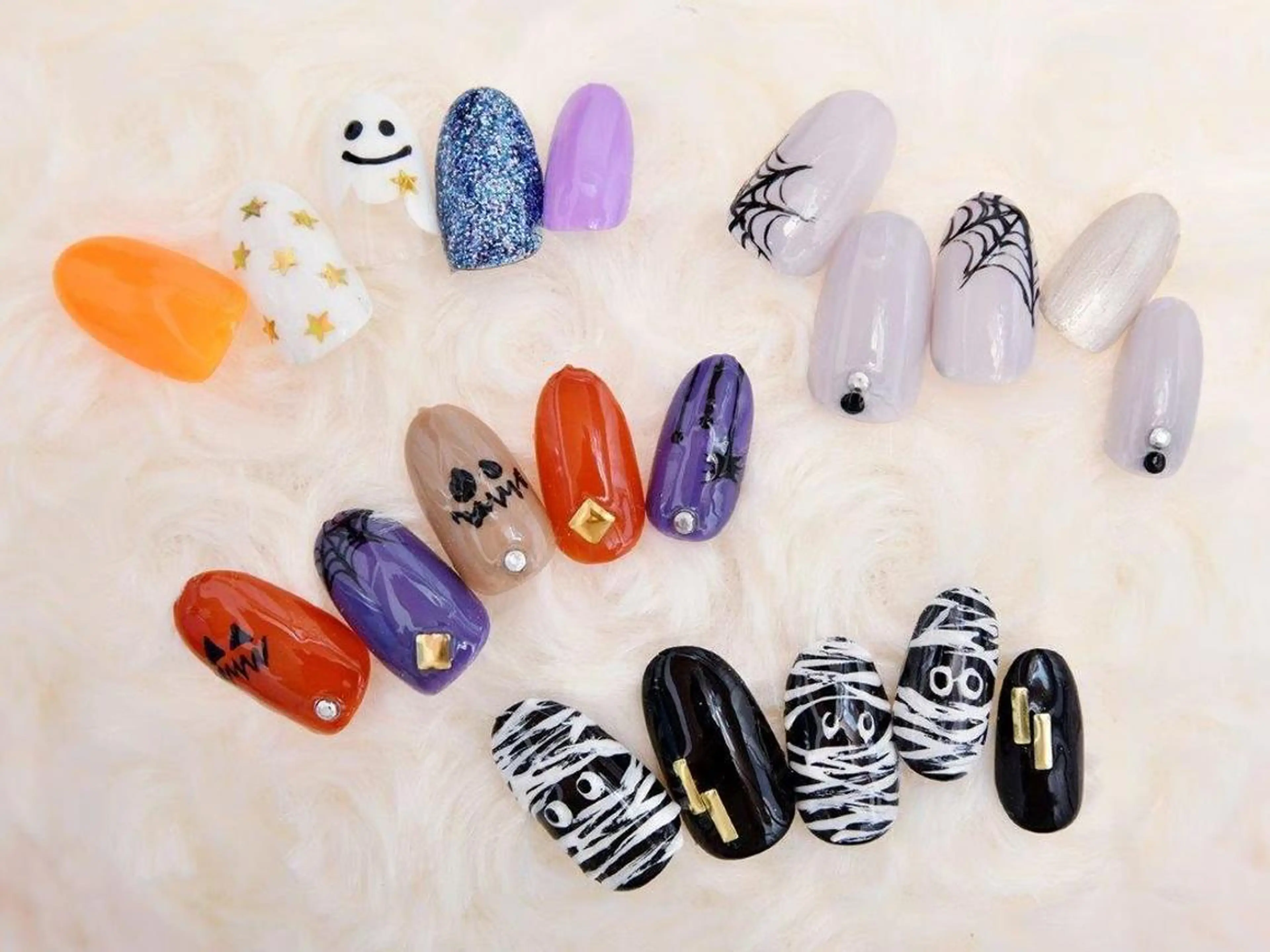 ネイル Tiary Nail Fのネイルデザイン