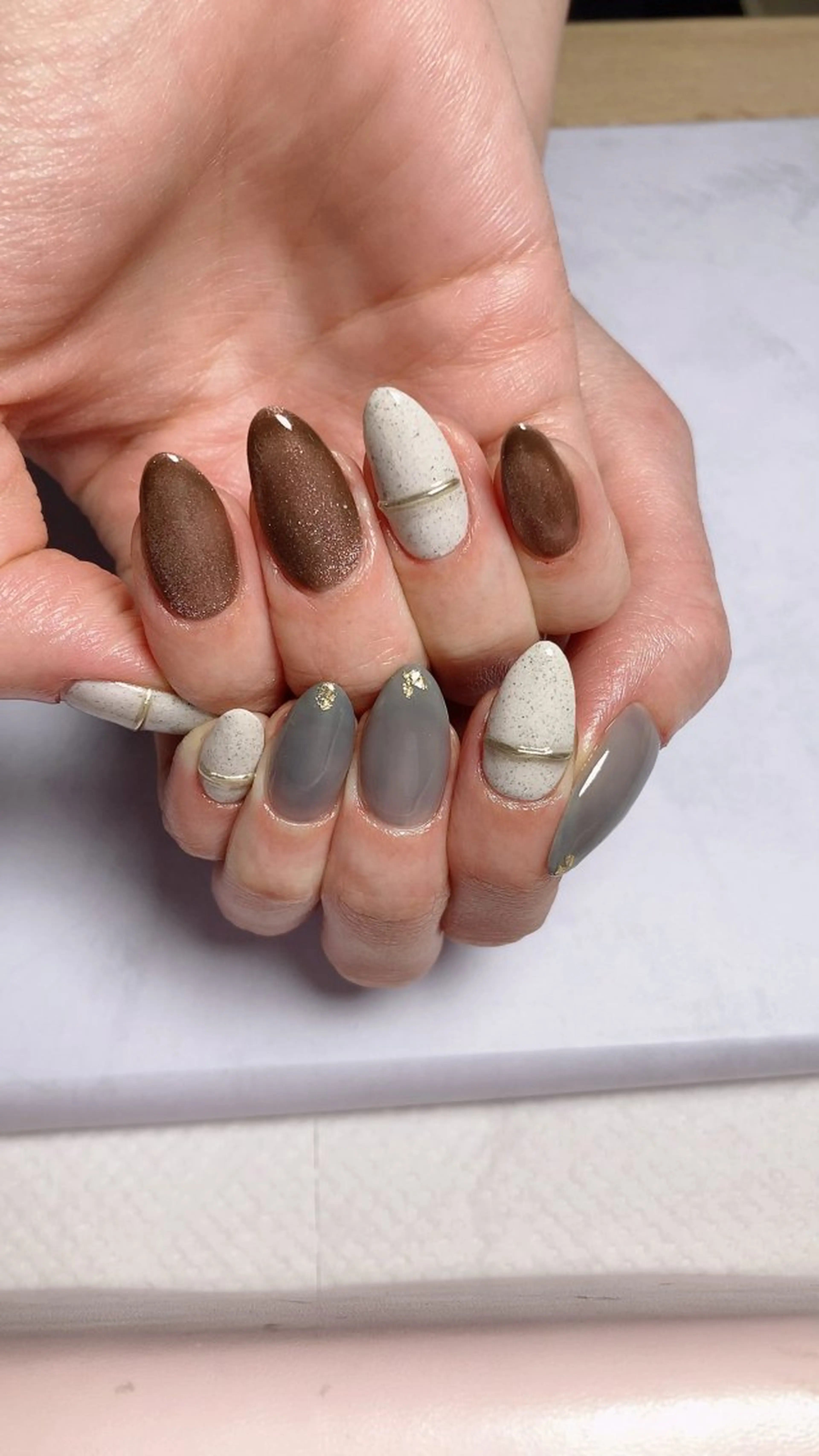 ネイル ジェルネイル マグネットネイル オフィスネイル シンプルネイル 春ネイル ハンドネイル R‘S NAIL nail salonのネイルデザイン