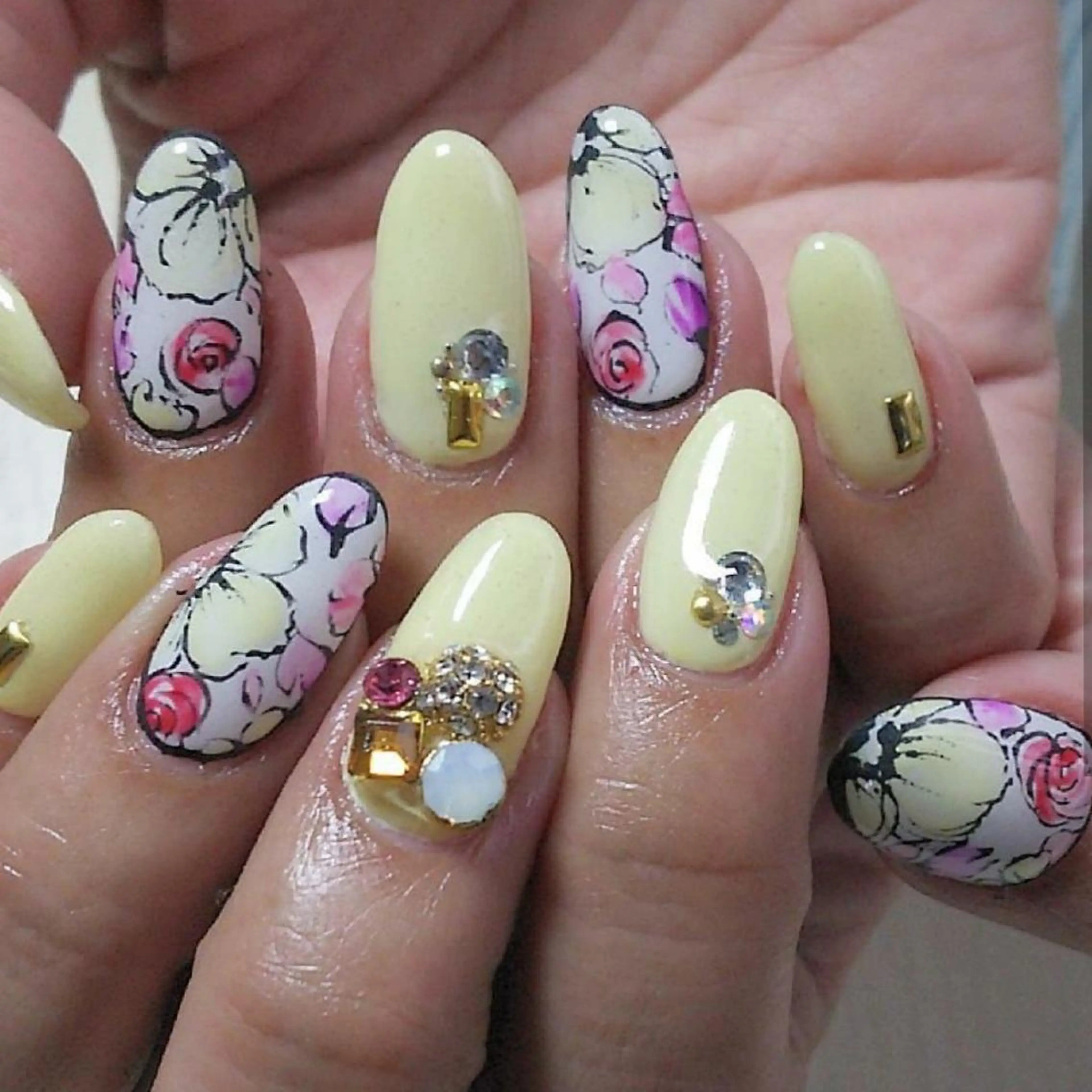 ネイル Ne naiL ruricoのネイルデザイン