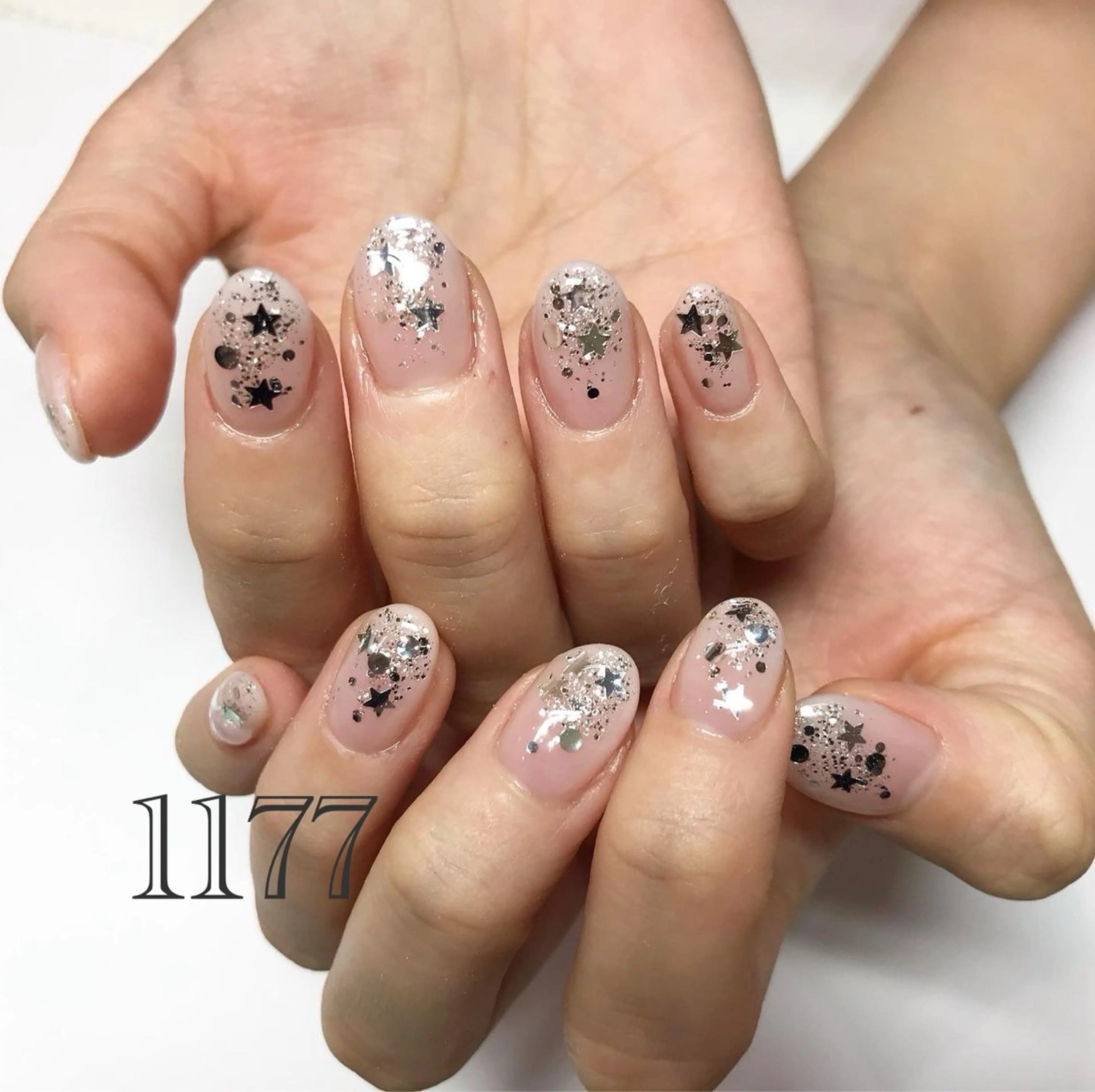 ネイル ハンドネイル nailsalon 1177のネイルデザイン