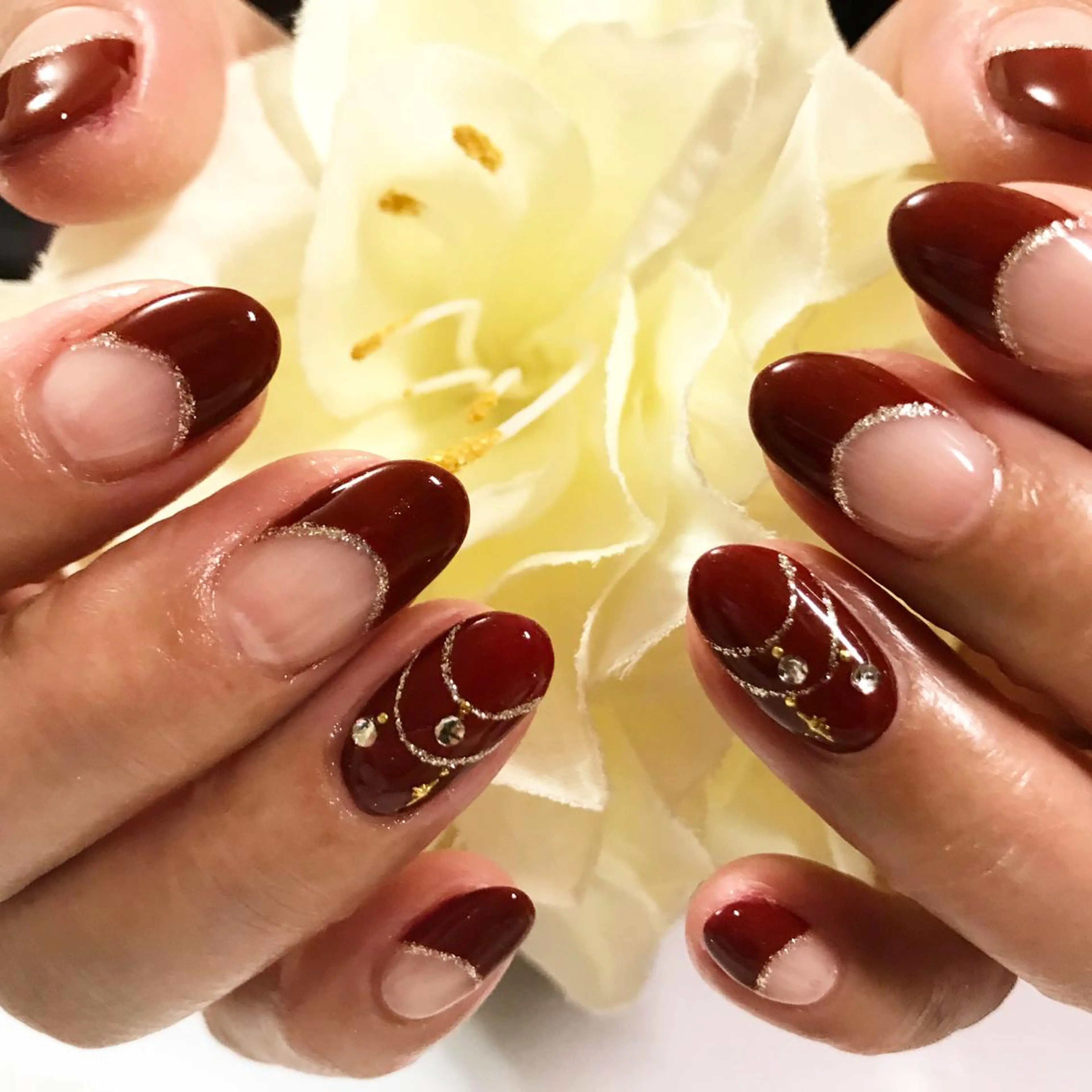 ネイル ボルドー フットネイル フレンチネイル ラメ(グリッター) シンプルネイル ネイル フフラ所属・nail fufla ♡yamane♡のネイルデザイン